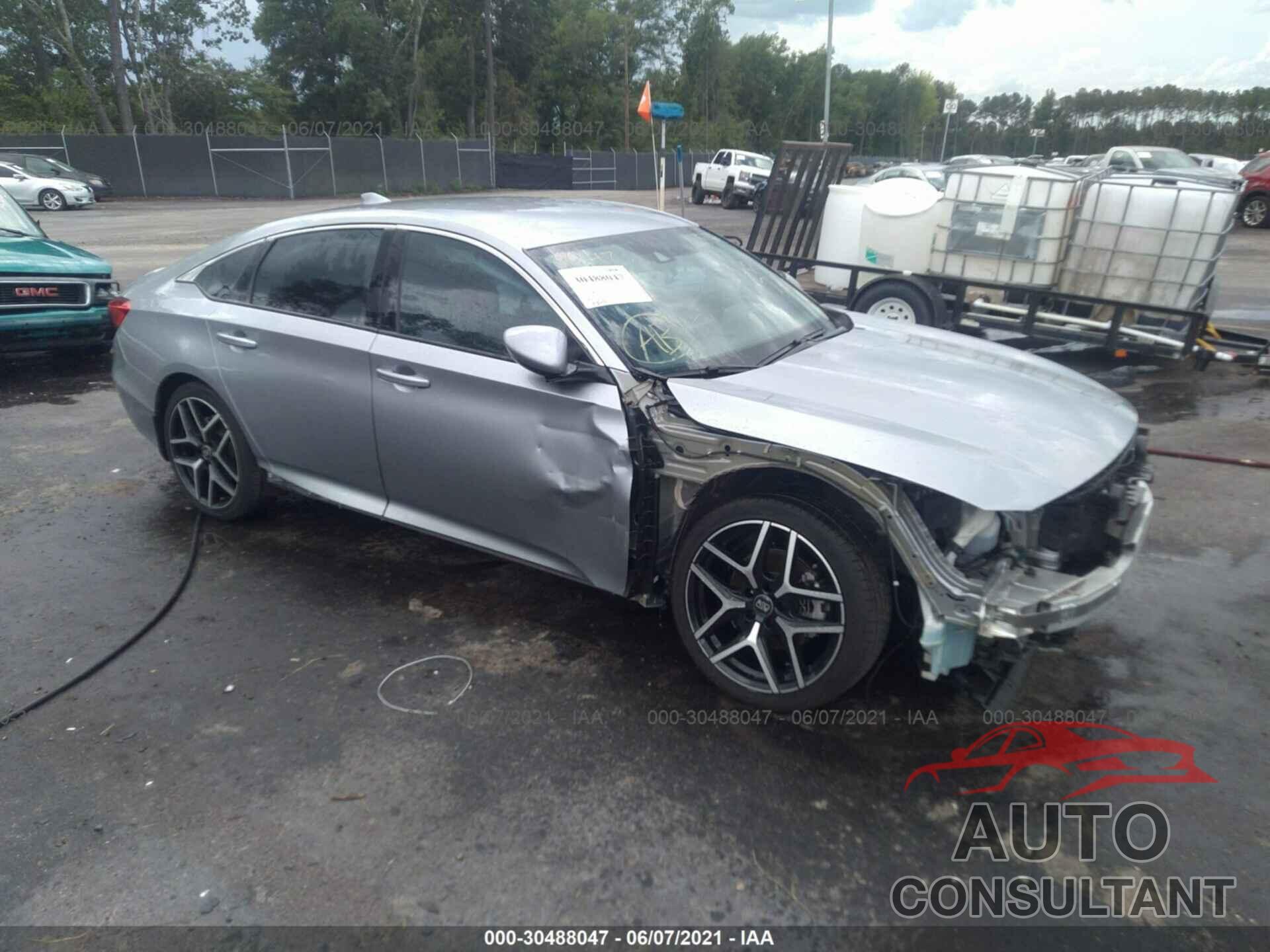HONDA ACCORD SEDAN 2018 - 1HGCV1F3XJA079003