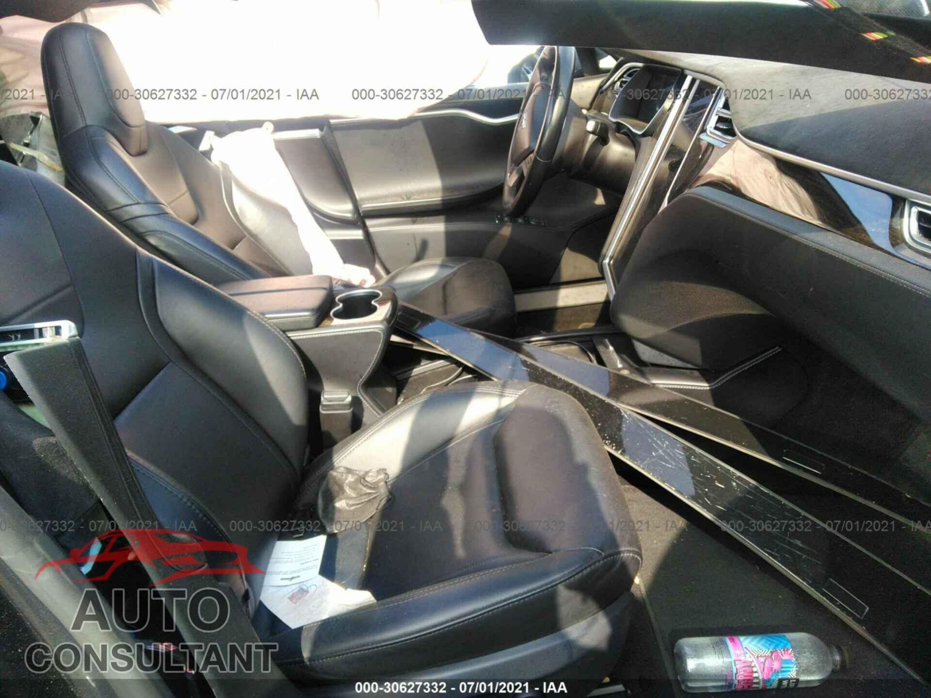 TESLA MODEL S 2016 - 5YJSA1E17GF156349