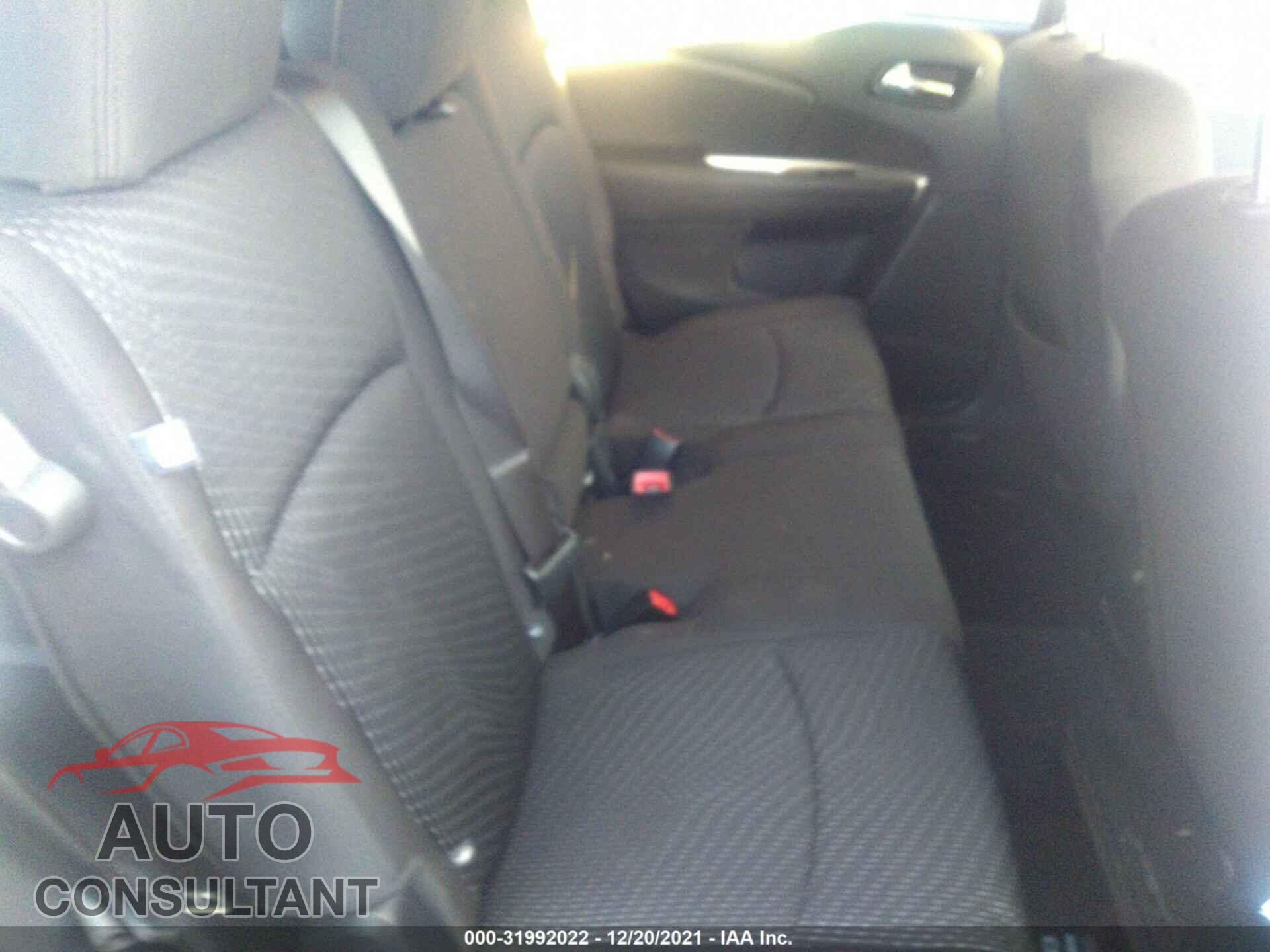 DODGE JOURNEY 2018 - 3C4PDCAB1JT217324