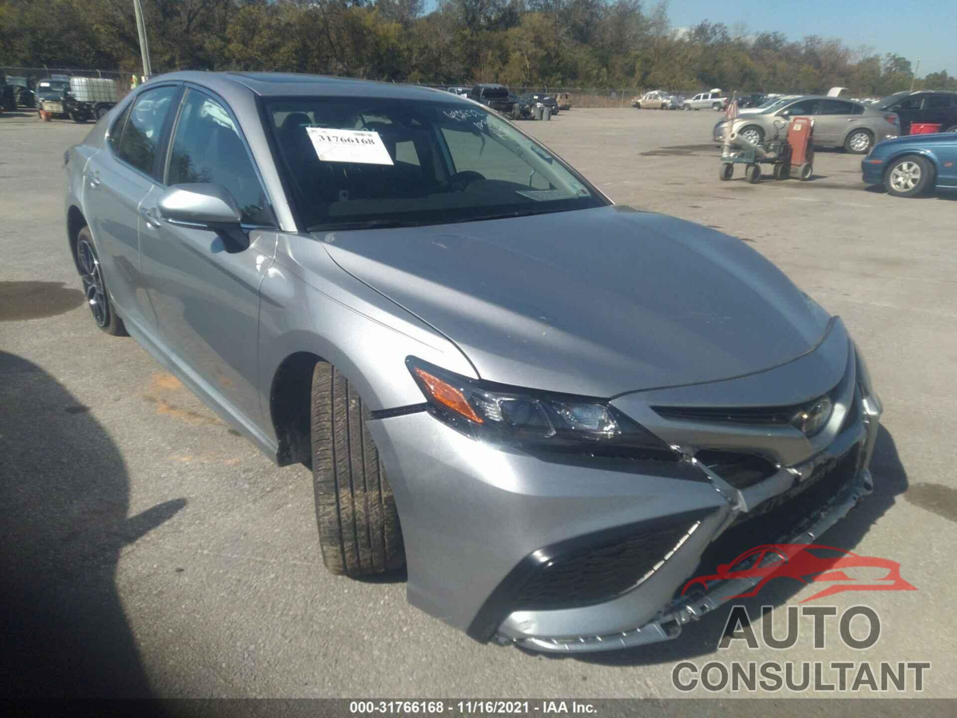 TOYOTA CAMRY 2021 - 4T1T11AK8MU492822