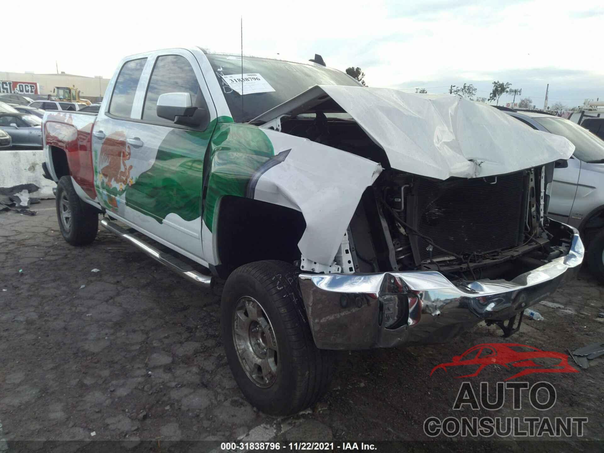 CHEVROLET SILVERADO 1500 2017 - 1GCRCREC0HZ342934