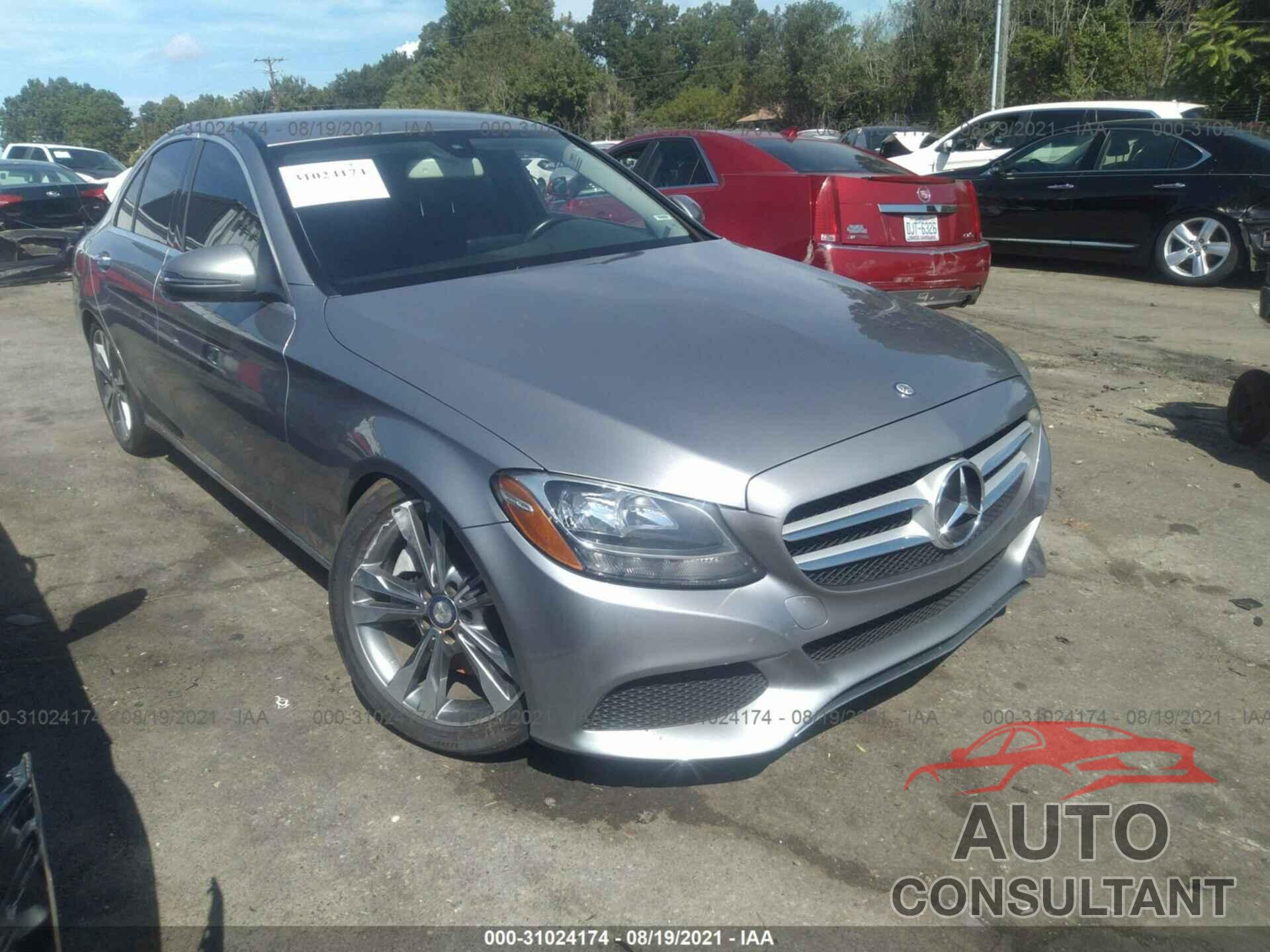 MERCEDES-BENZ C-CLASS 2016 - 55SWF4JB5GU165987