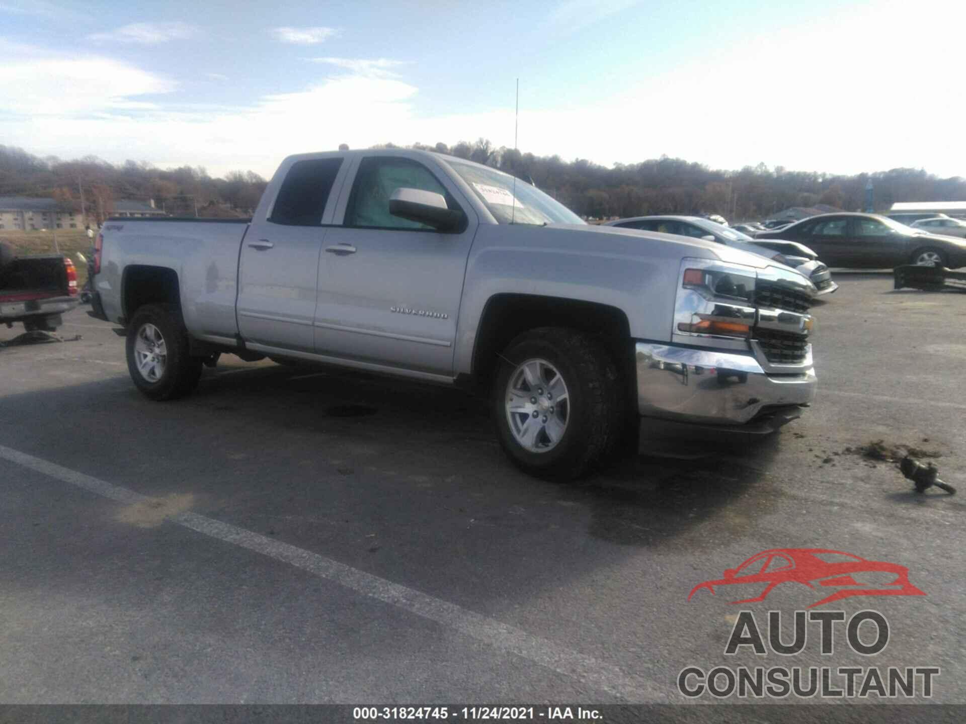 CHEVROLET SILVERADO 1500 2018 - 1GCVKREC6JZ345280