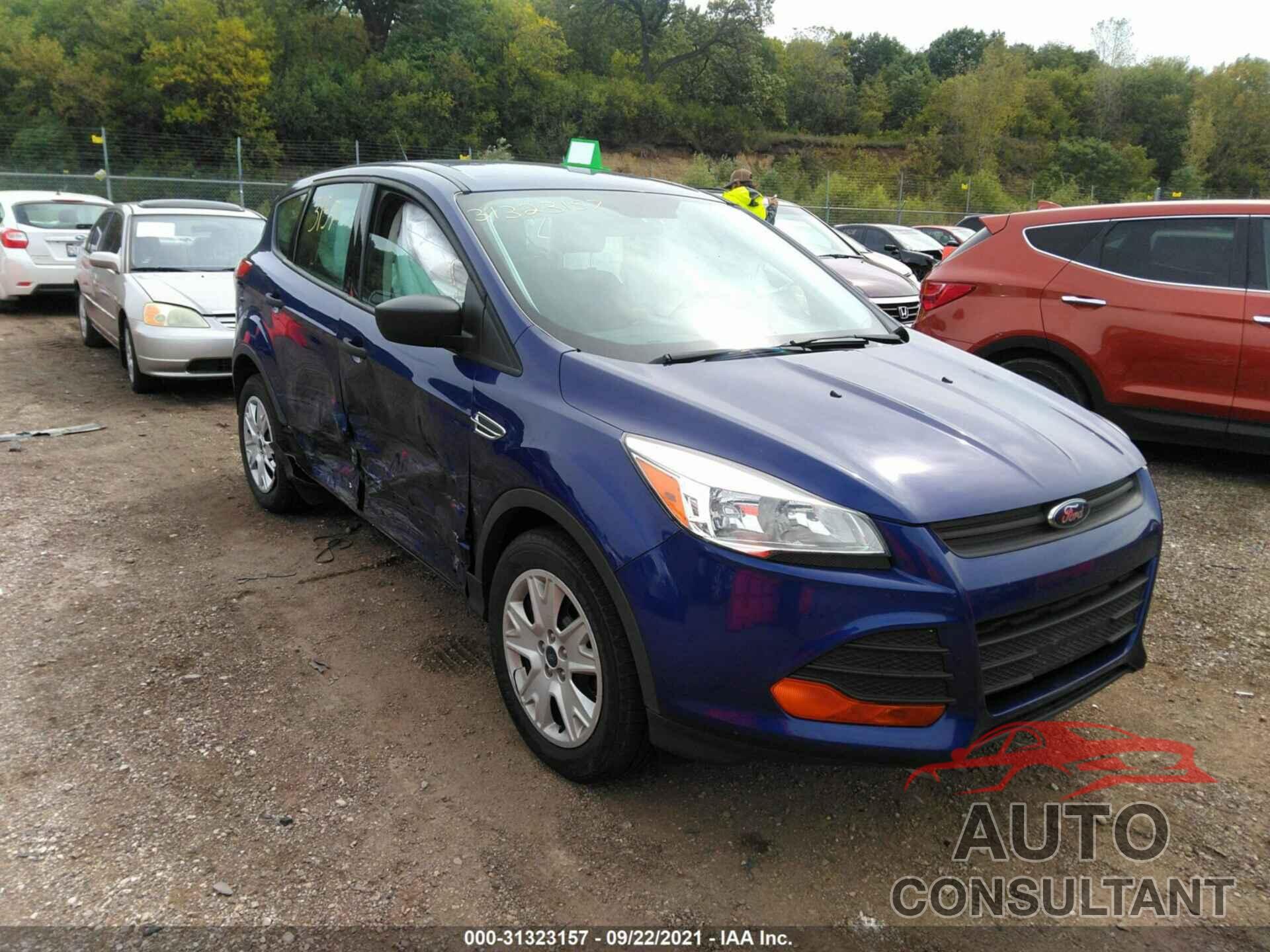 FORD ESCAPE 2016 - 1FMCU0F73GUB54707