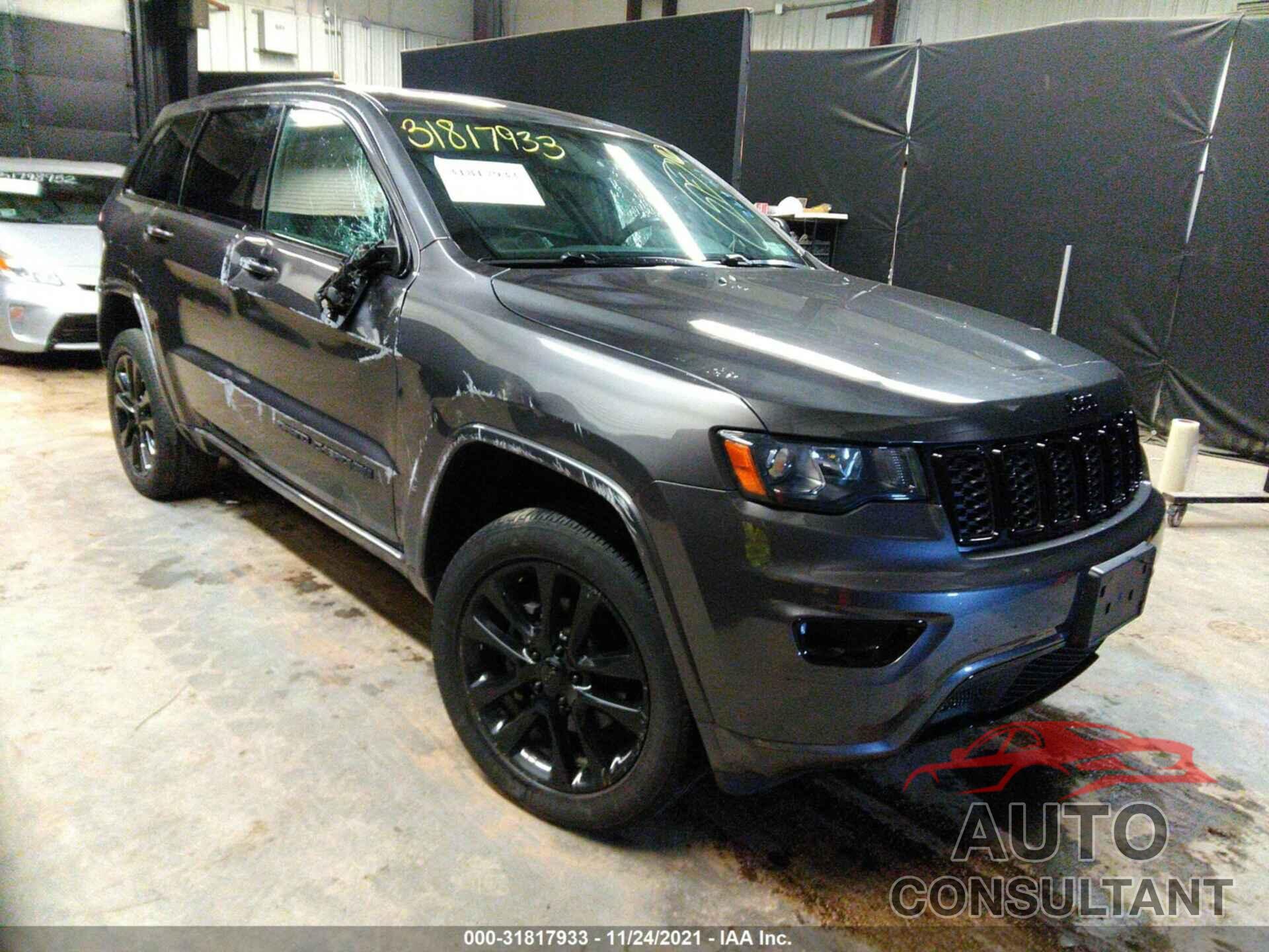 JEEP GRAND CHEROKEE 2018 - 1C4RJFAG8JC249701