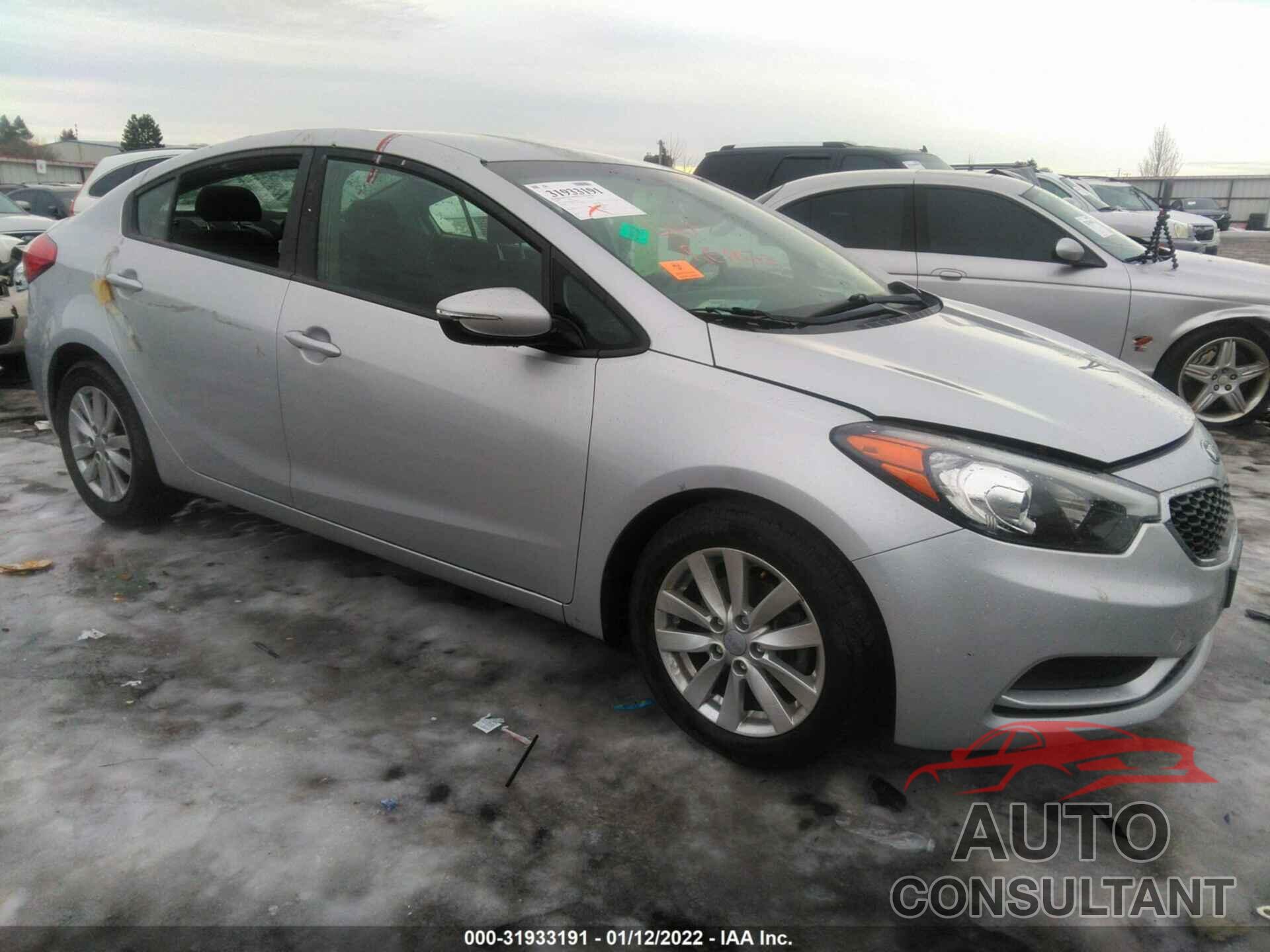 KIA FORTE 2016 - KNAFX4A66G5590621