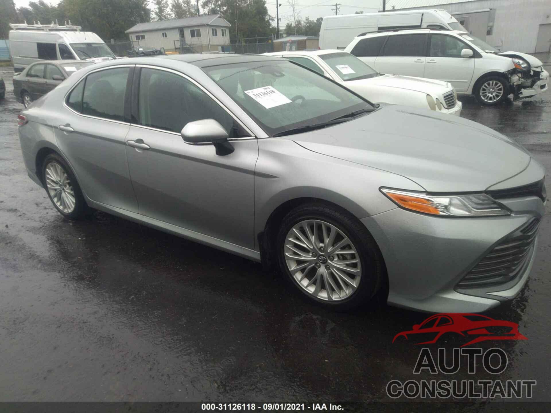 TOYOTA CAMRY 2020 - 4T1F11AK3LU340555