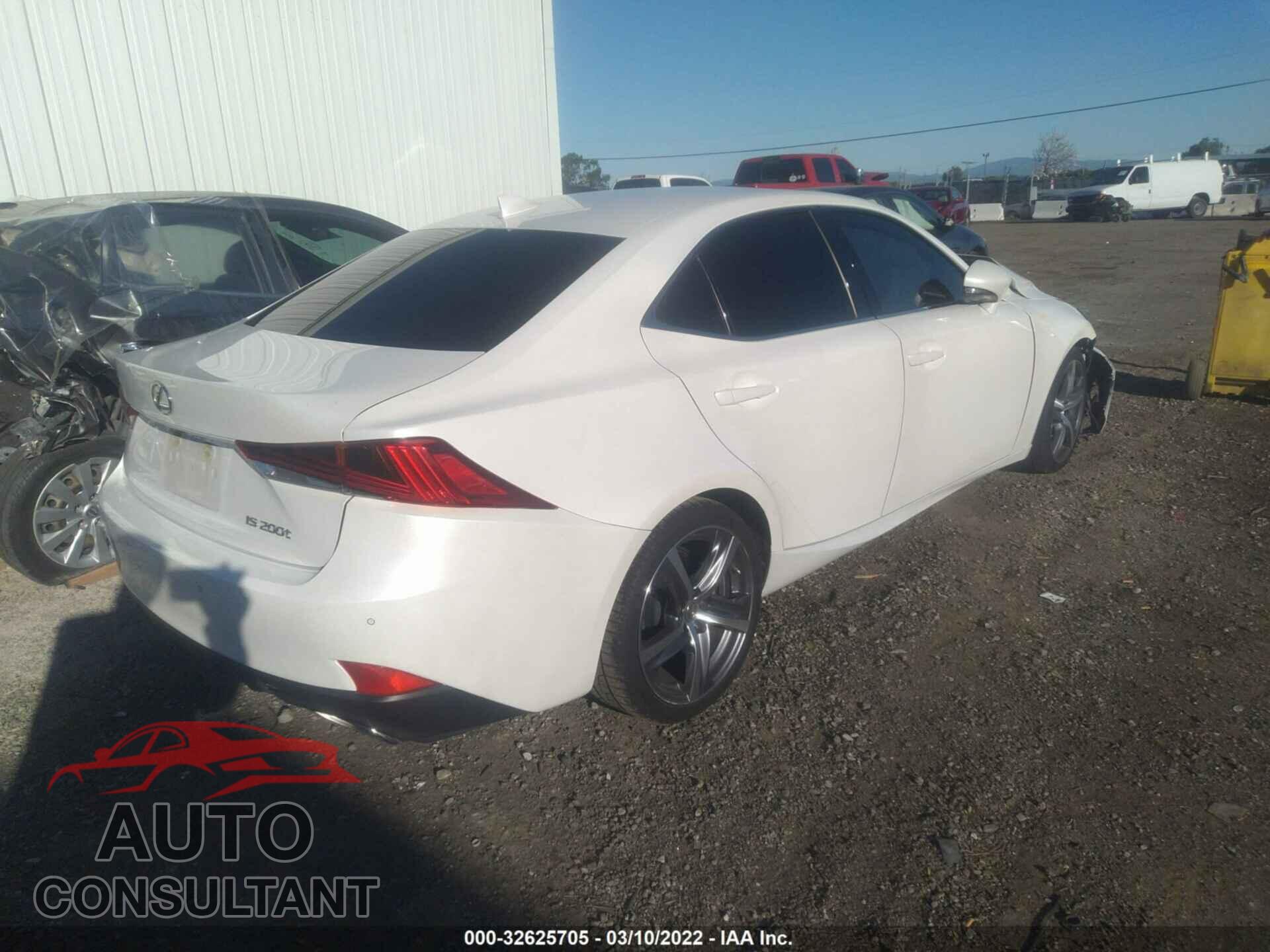 LEXUS IS 2017 - JTHBA1D2XH5042972