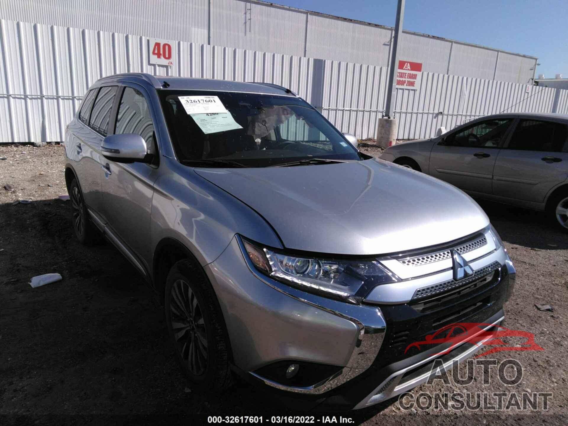 MITSUBISHI OUTLANDER 2020 - JA4AD3A39LZ046827
