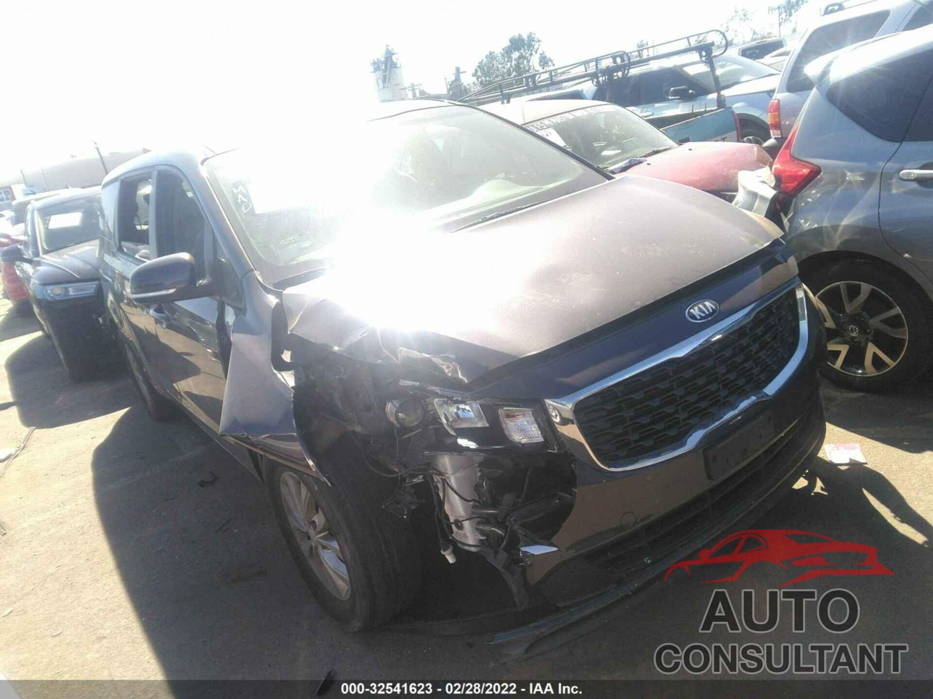 KIA SEDONA 2019 - KNDMB5C17K6547232