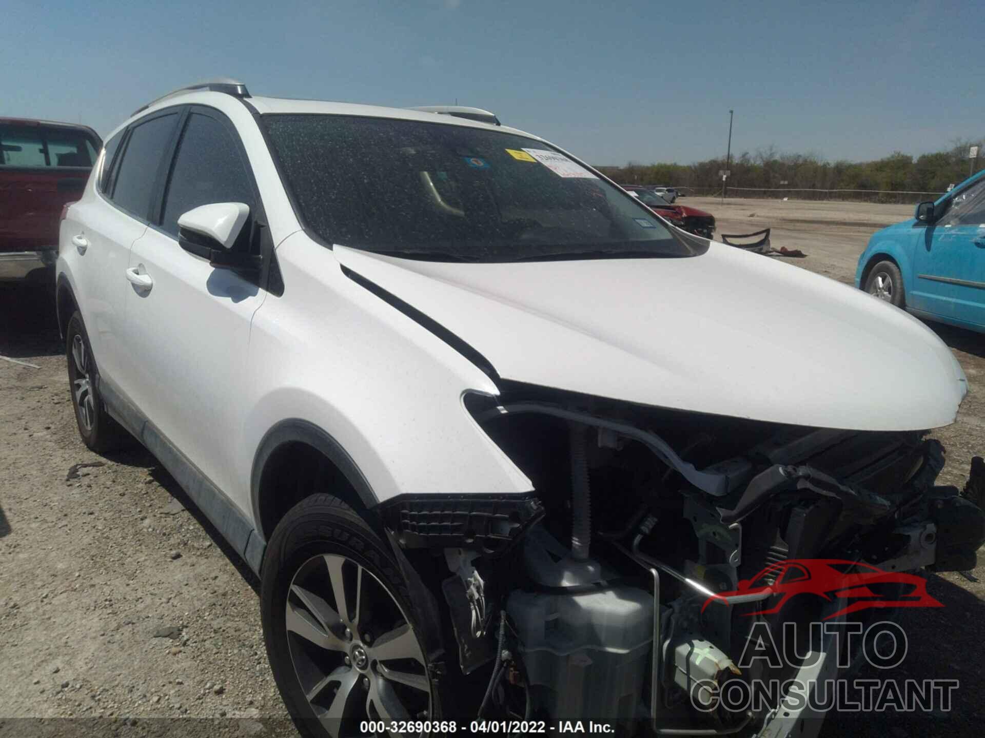 TOYOTA RAV4 2018 - 2T3WFREV6JW488188