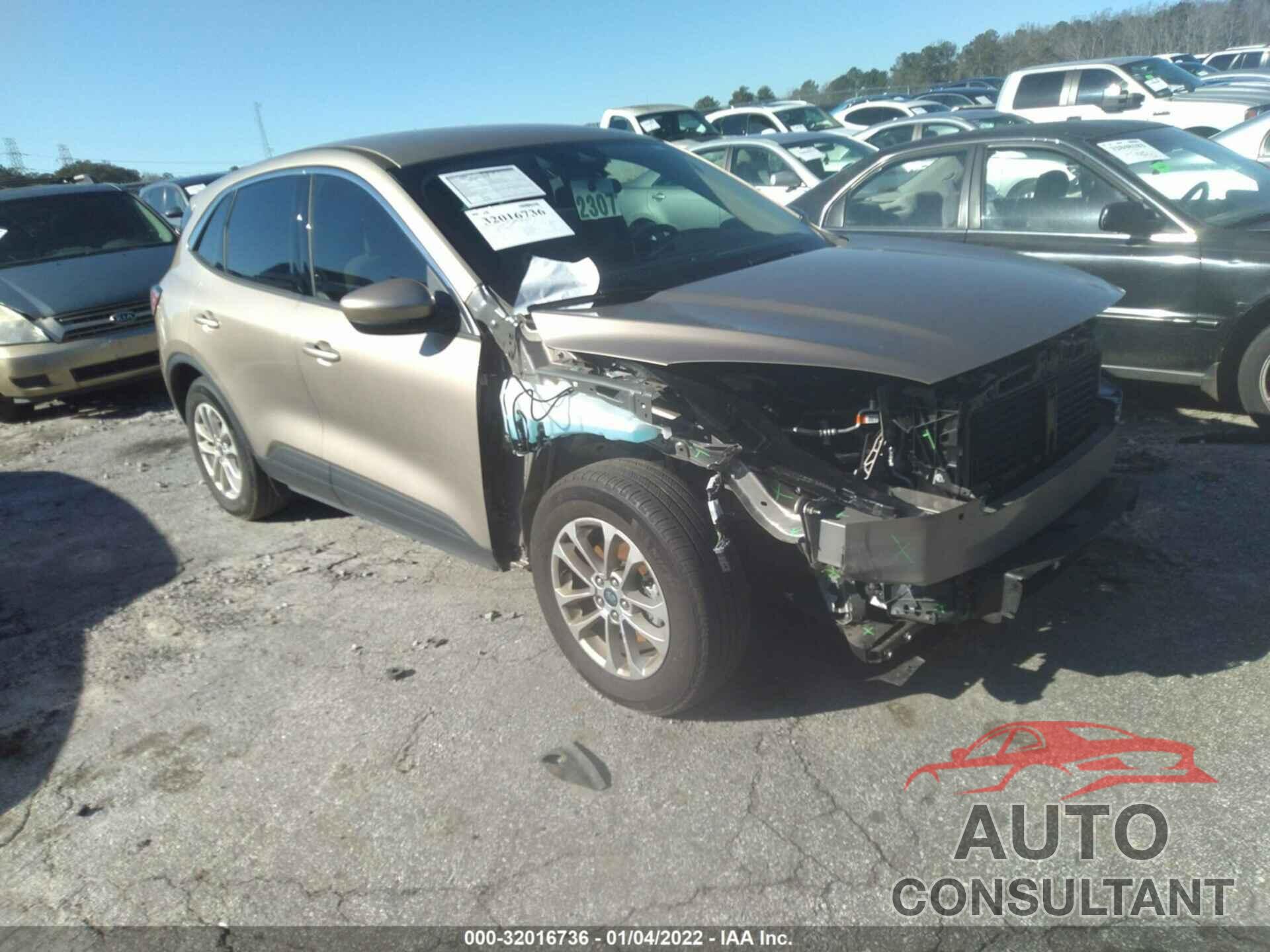 FORD ESCAPE 2020 - 1FMCU0G61LUA91607