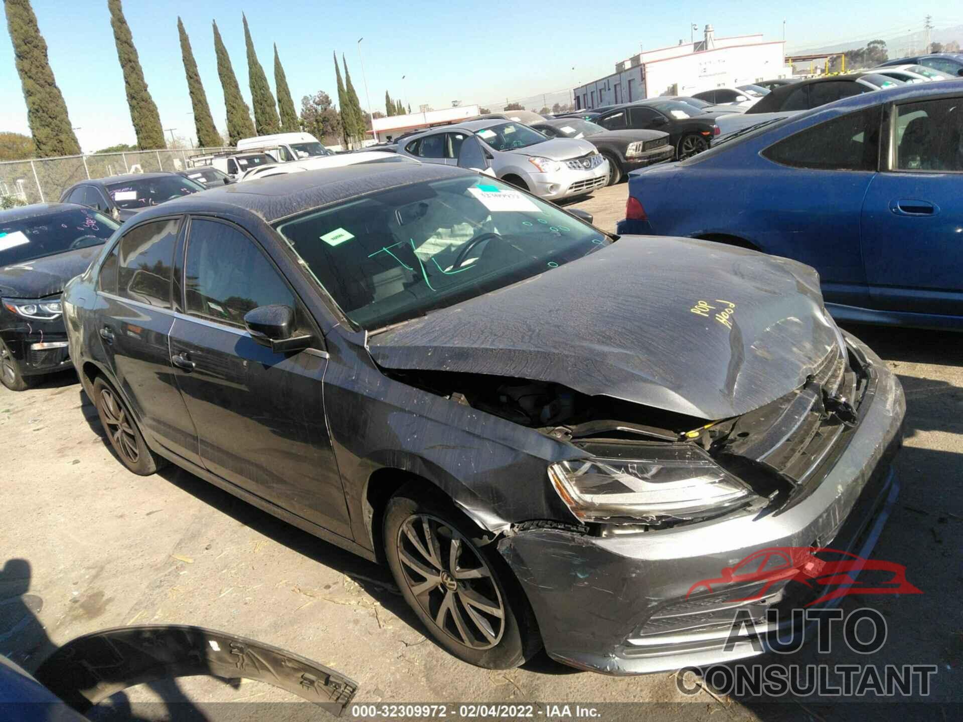 VOLKSWAGEN JETTA 2017 - 3VWDB7AJXHM269222