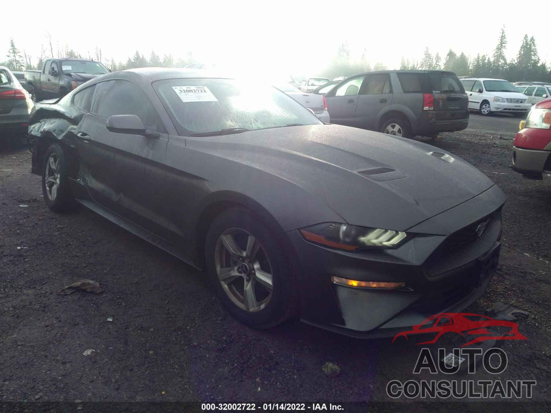 FORD MUSTANG 2018 - 1FA6P8TH8J5110892