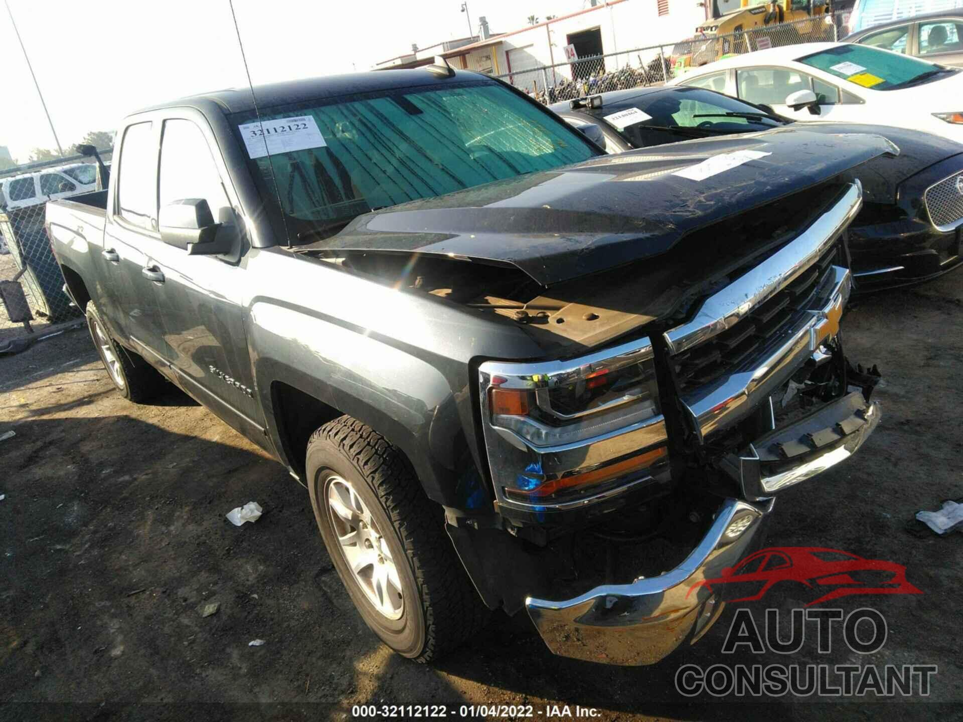 CHEVROLET SILVERADO 1500 2017 - 1GCRCREC4HZ167801