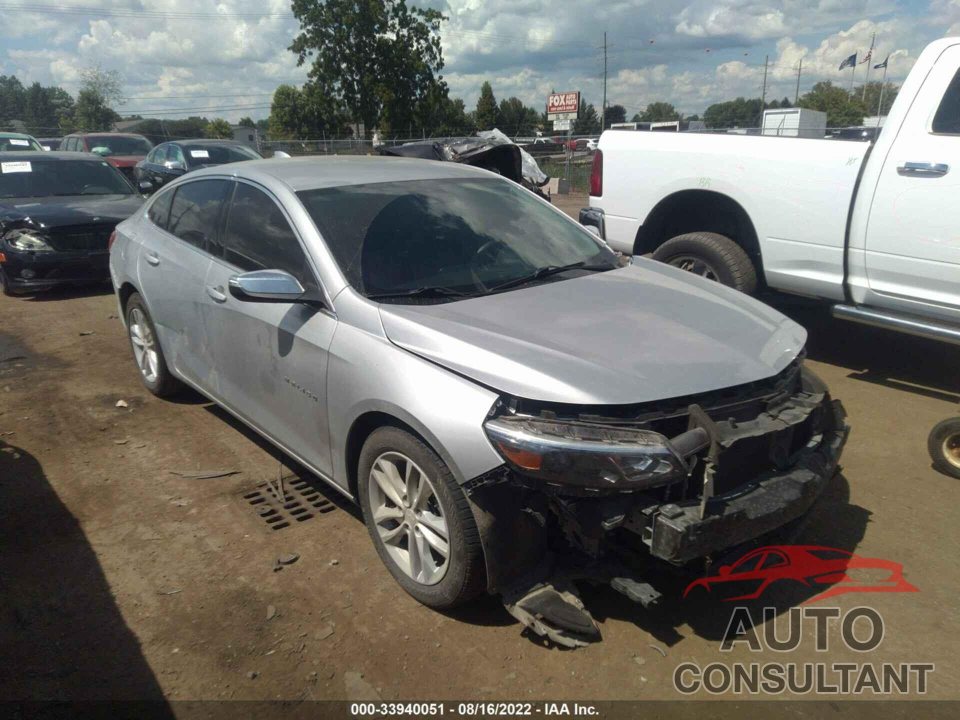 CHEVROLET MALIBU 2017 - 1G1ZE5ST7HF202719