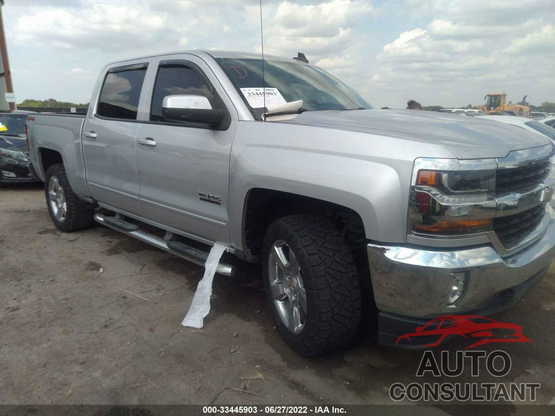 CHEVROLET SILVERADO 1500 2018 - 3GCUKREC7JG277938
