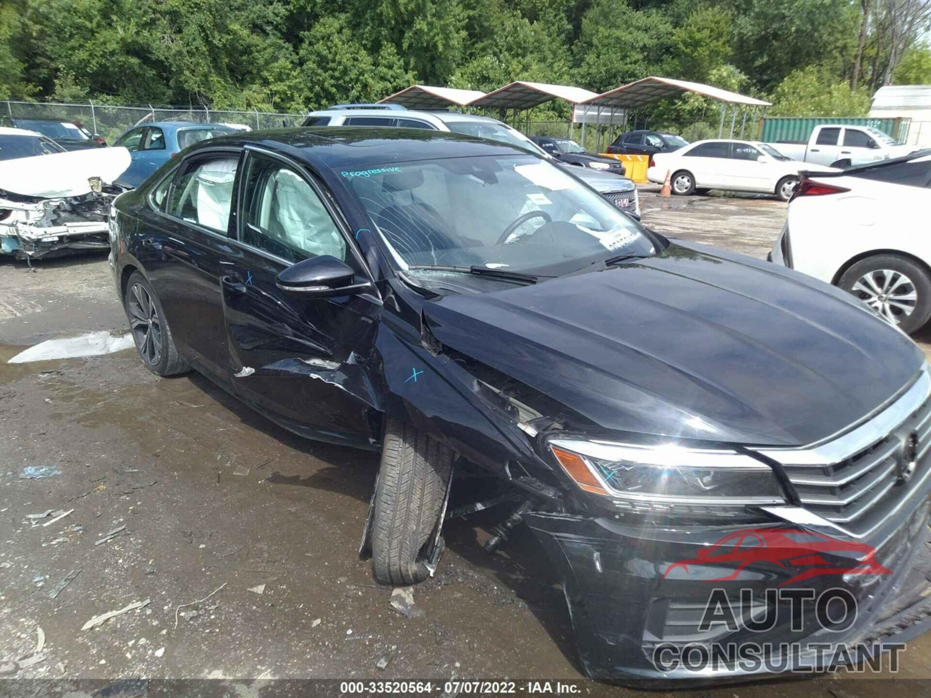 VOLKSWAGEN PASSAT 2021 - 1VWSA7A35MC008636