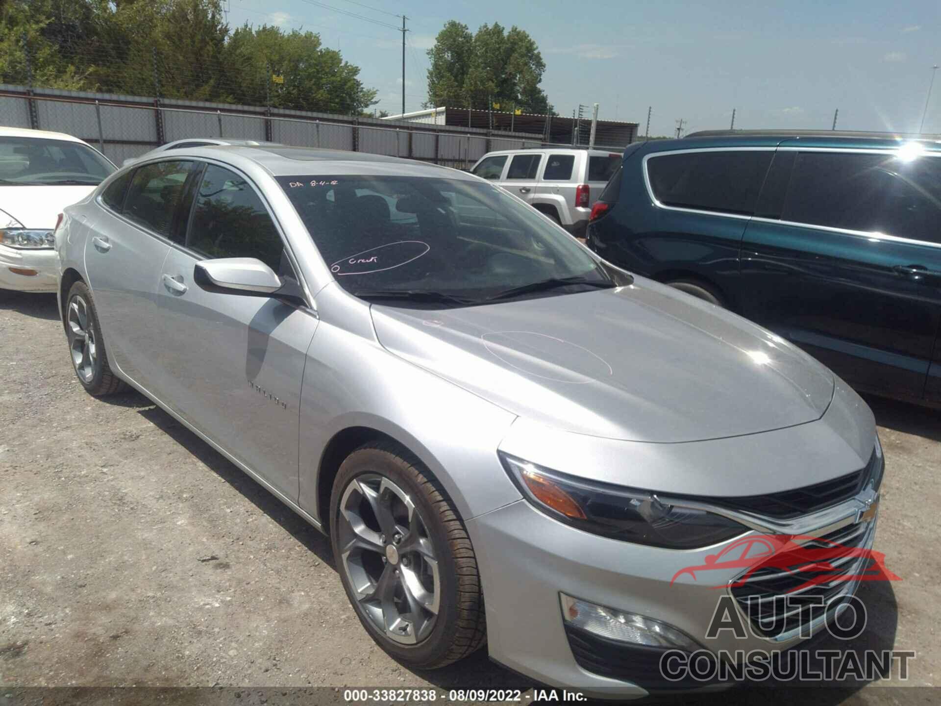CHEVROLET MALIBU 2020 - 1G1ZD5ST8LF108988