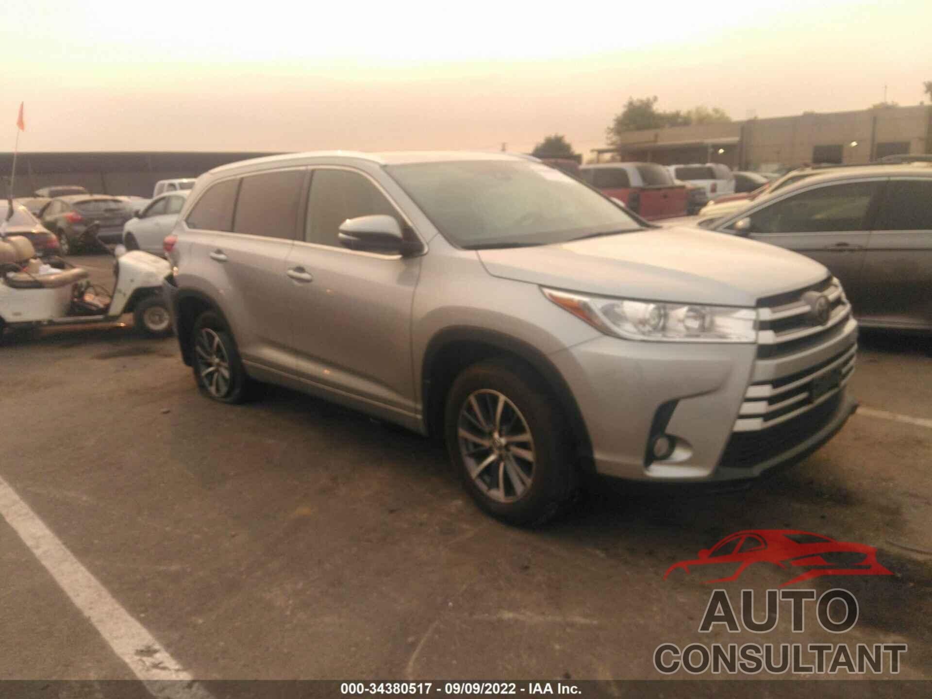 TOYOTA HIGHLANDER 2018 - 5TDJZRFHXJS846131