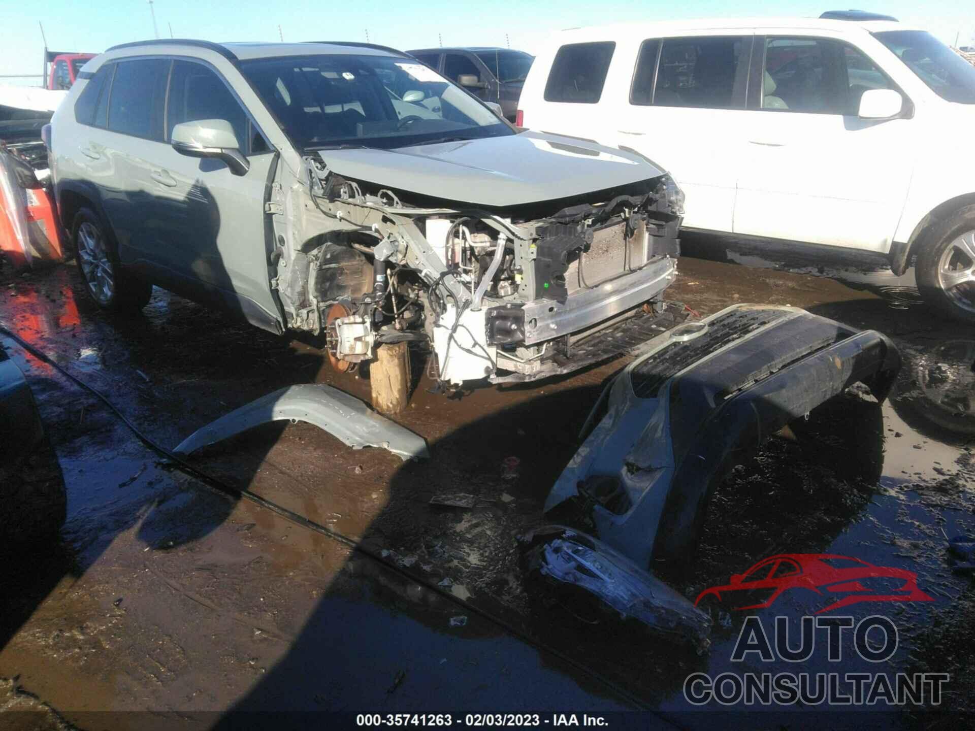 TOYOTA RAV4 2020 - 2T3C1RFV6LW096881