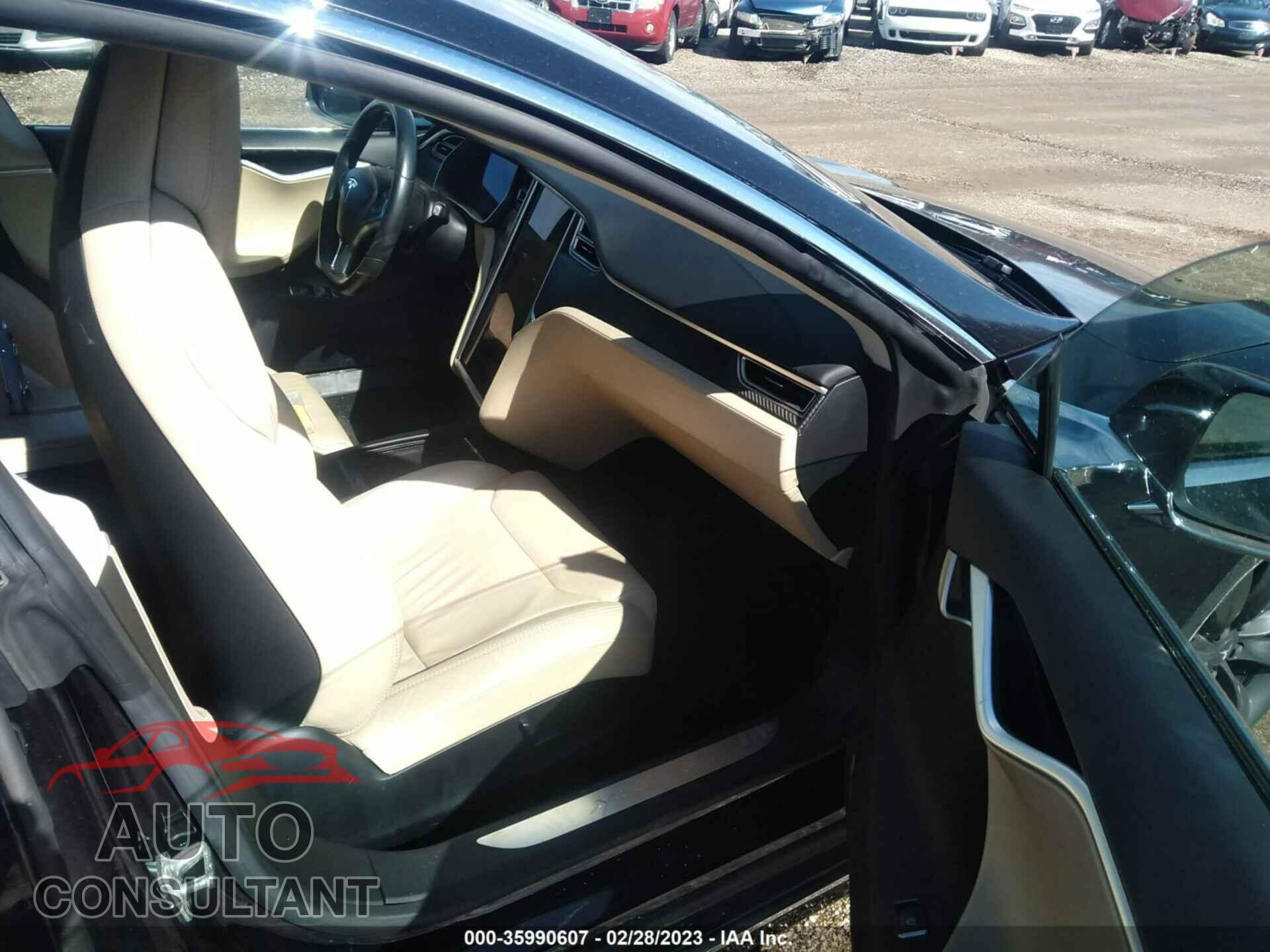 TESLA MODEL S 2017 - 5YJSA1E21HF206513