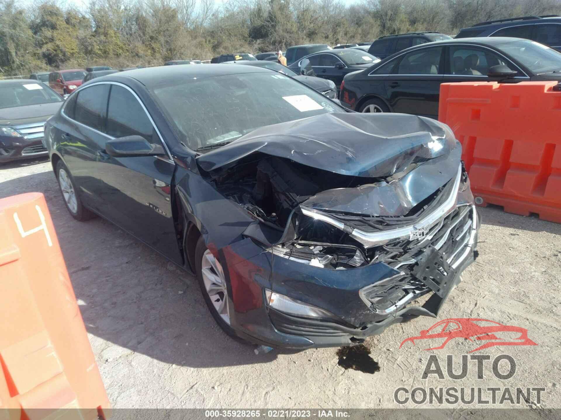 CHEVROLET MALIBU 2020 - 1G1ZD5ST7LF058570