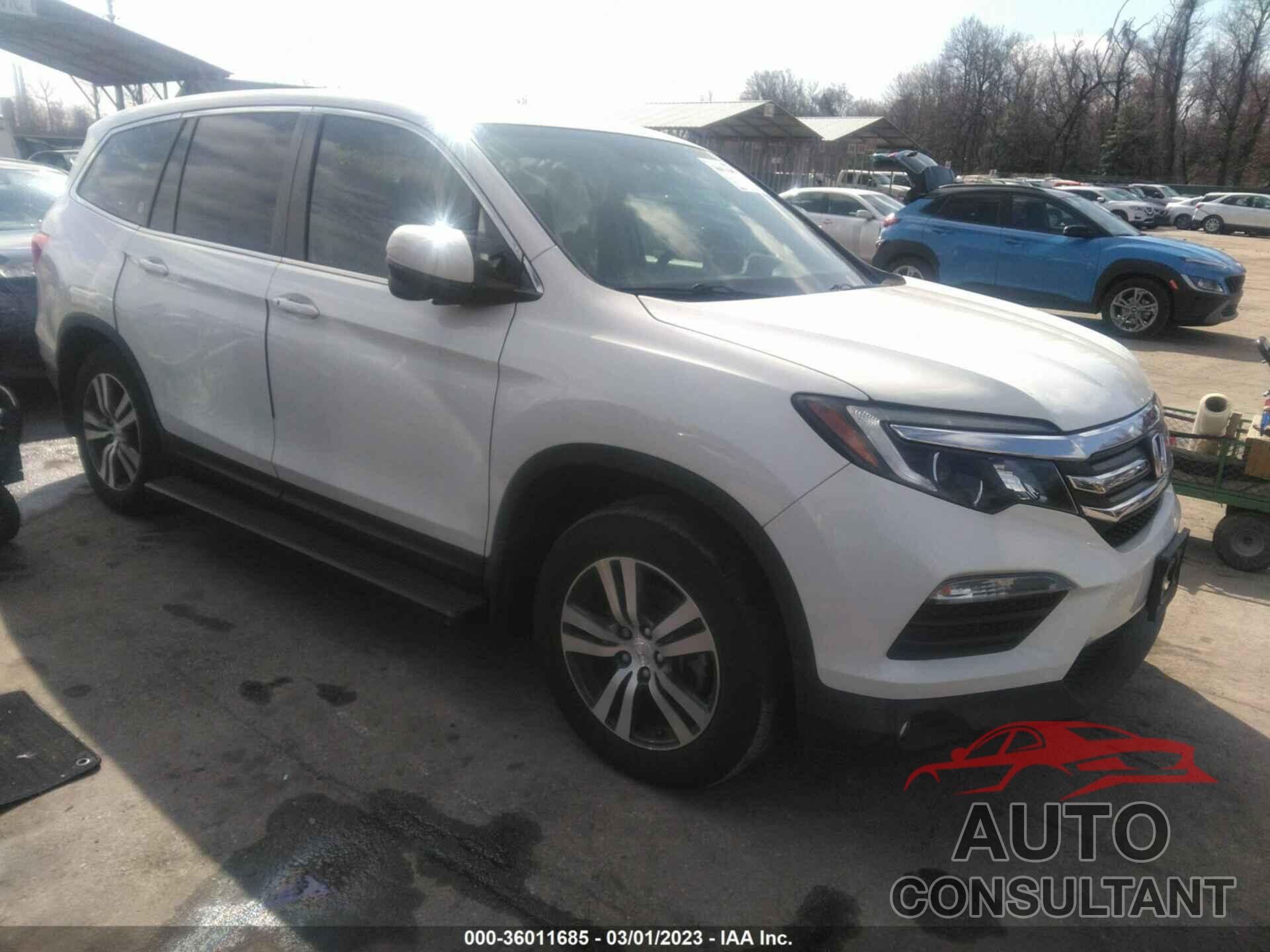 HONDA PILOT 2018 - 5FNYF6H32JB018747