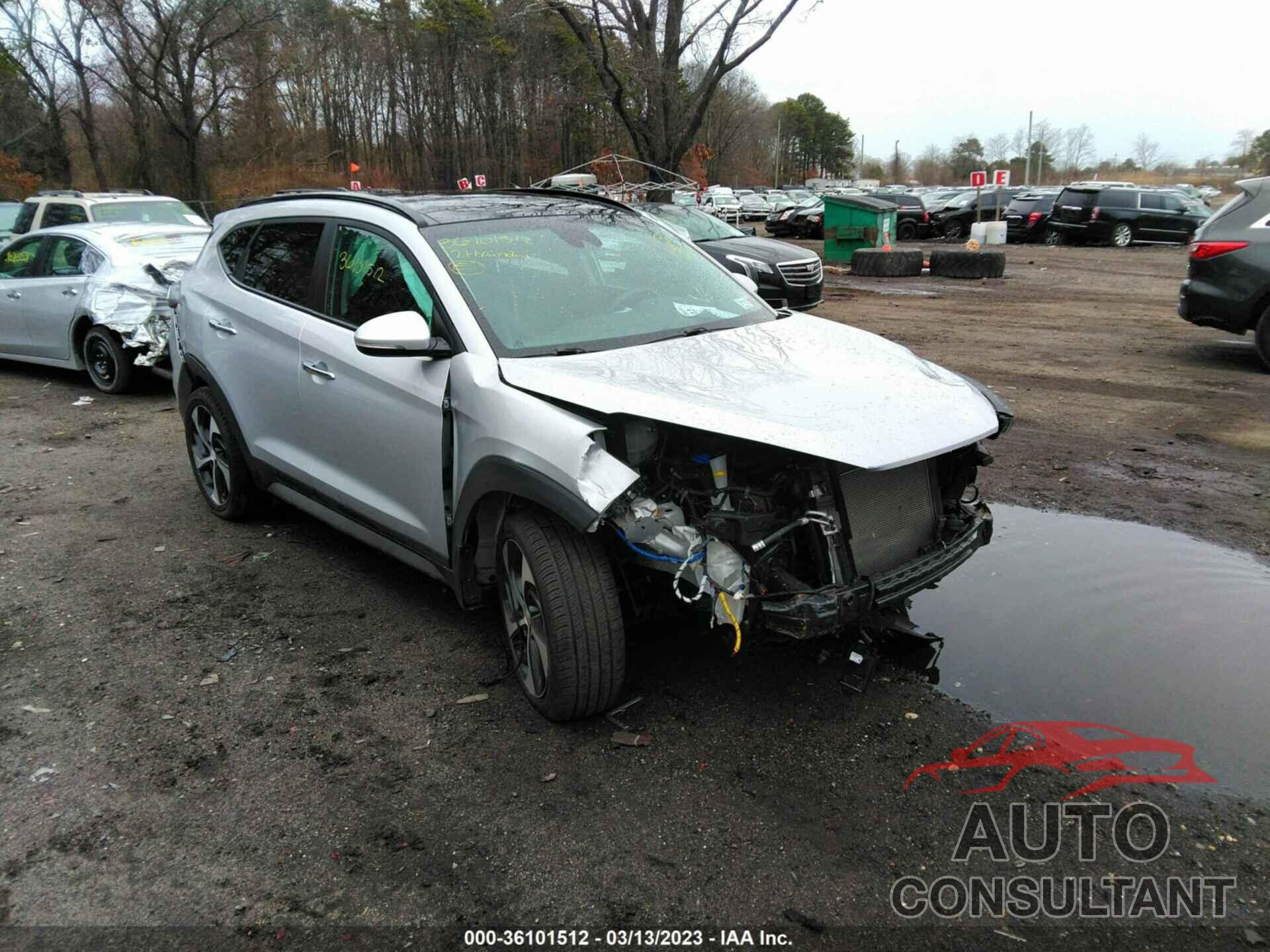 HYUNDAI TUCSON 2017 - KM8J3CA22HU297754