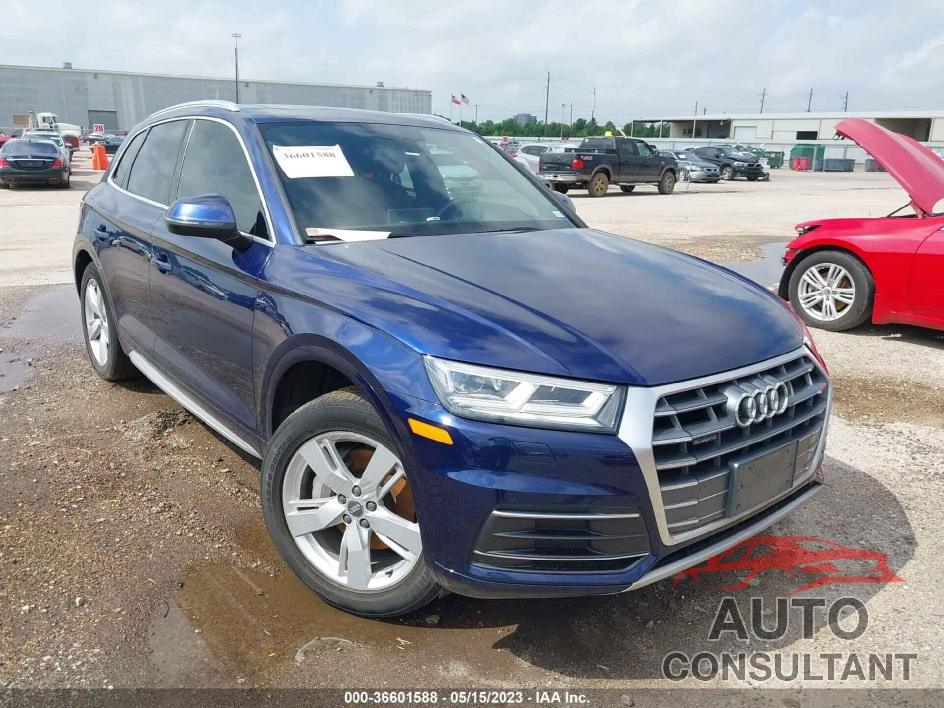 AUDI Q5 2018 - WA1BNAFY7J2024311