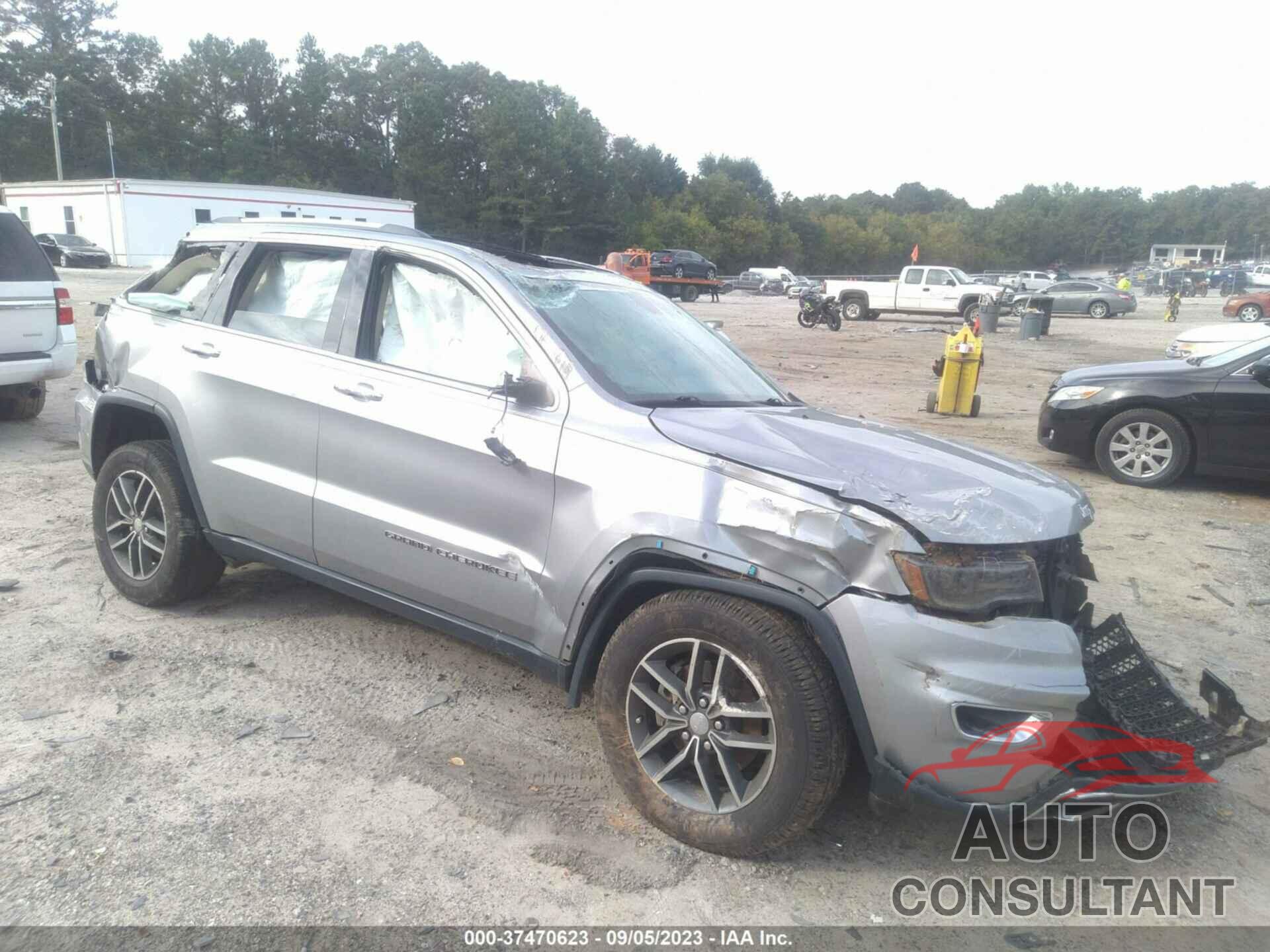 JEEP GRAND CHEROKEE 2017 - 1C4RJEBG9HC736084