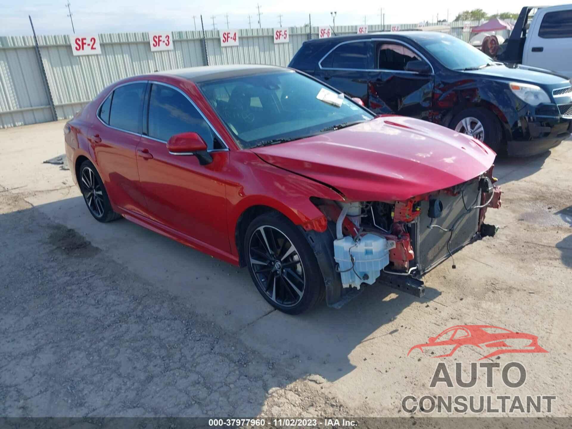 TOYOTA CAMRY 2019 - 4T1B61HKXKU229876
