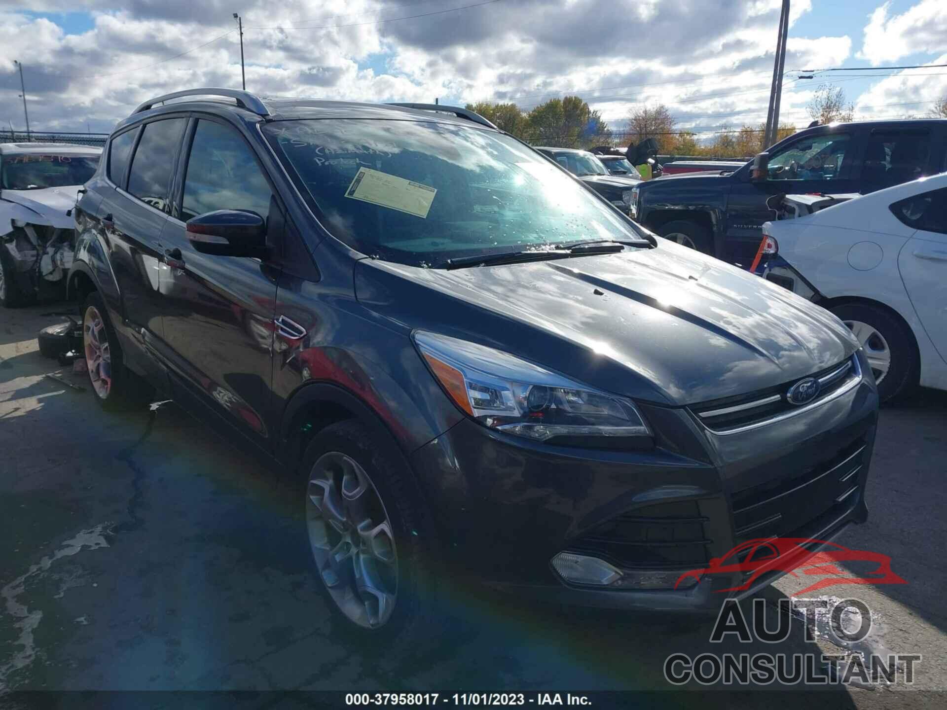 FORD ESCAPE 2016 - 1FMCU9J98GUC65282