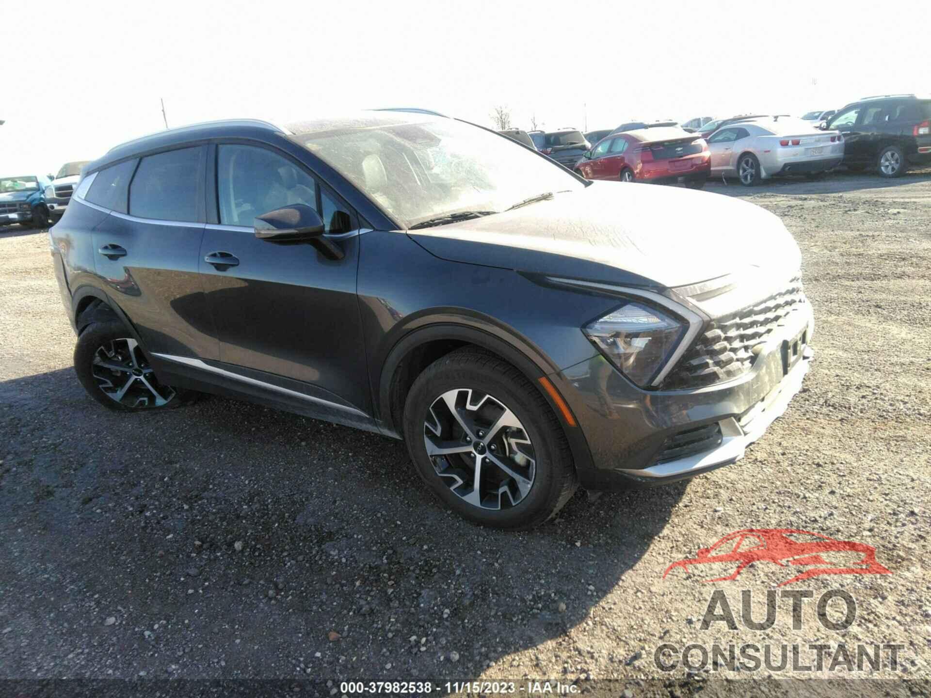 KIA SPORTAGE 2023 - KNDPVCAG5P7084220