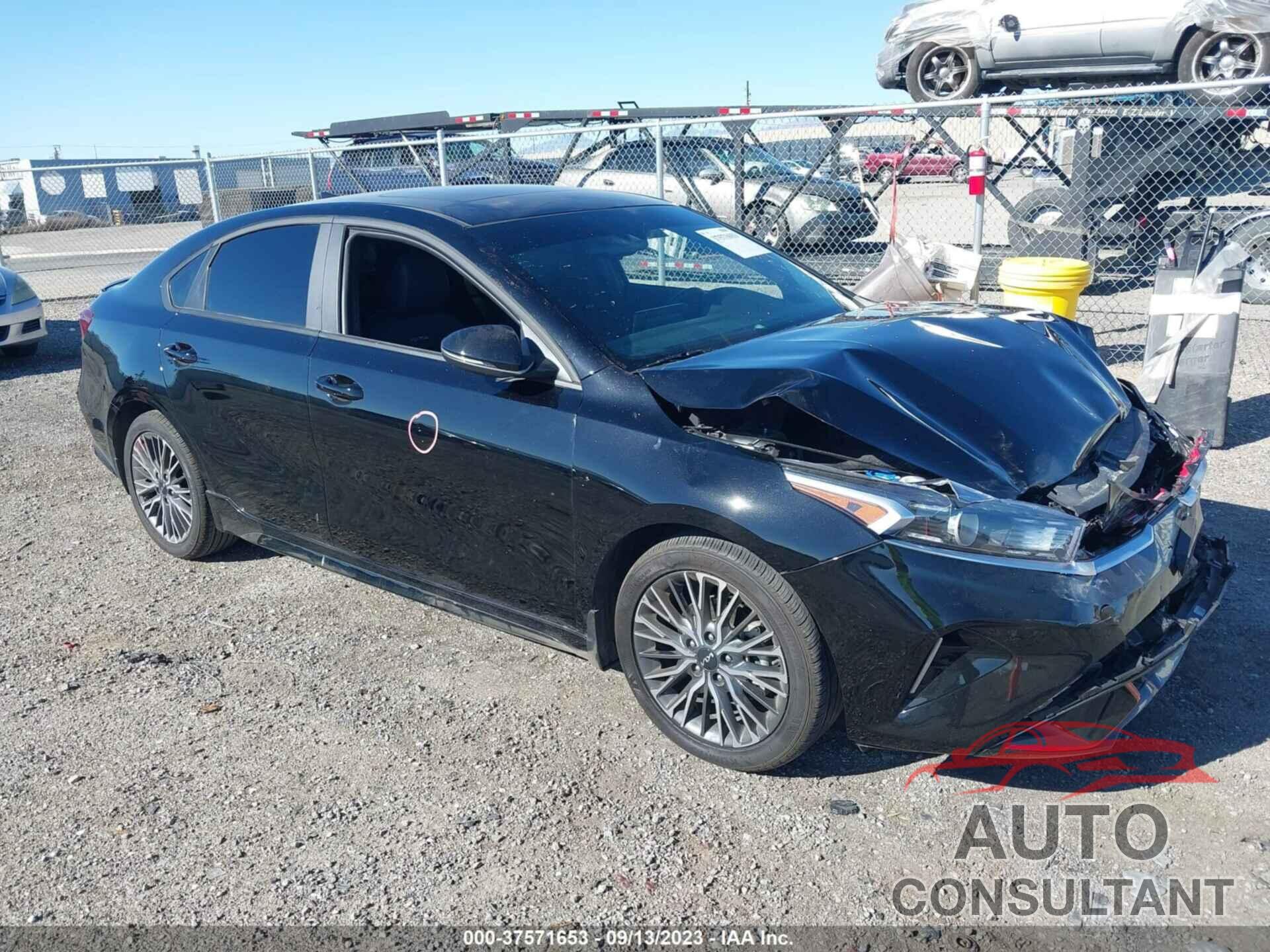 KIA FORTE 2023 - 3KPF54AD9PE637698