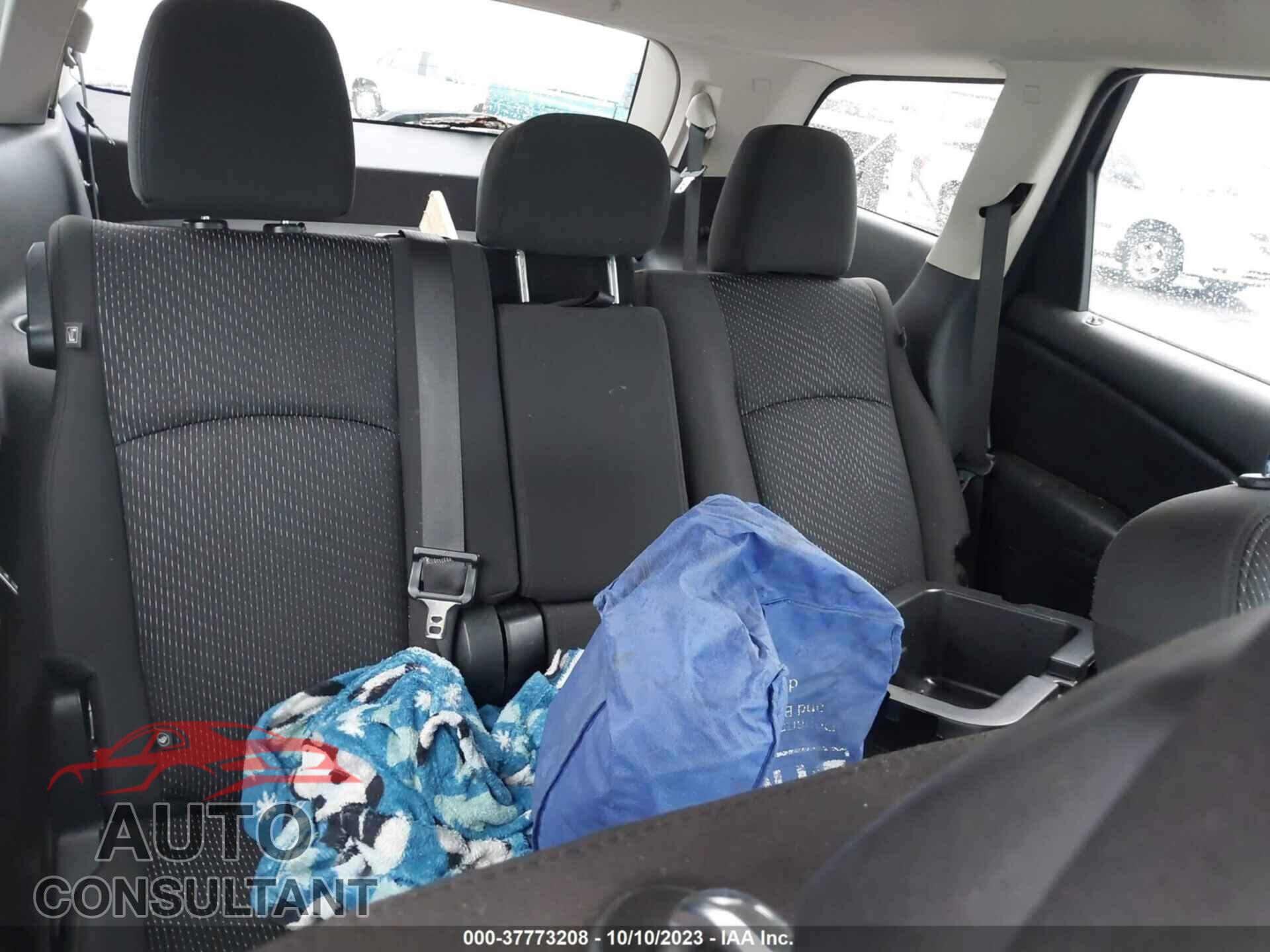 DODGE JOURNEY 2018 - 3C4PDCAB9JT384904