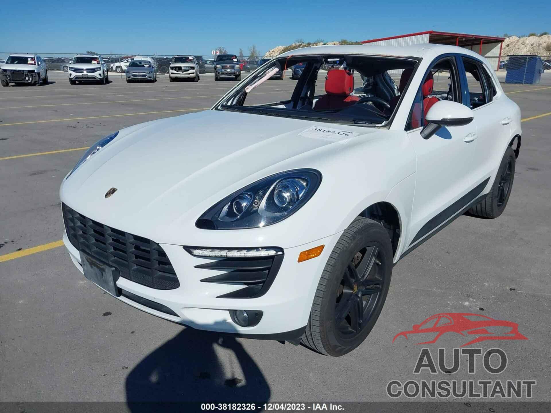 PORSCHE MACAN 2018 - WP1AA2A56JLB01033