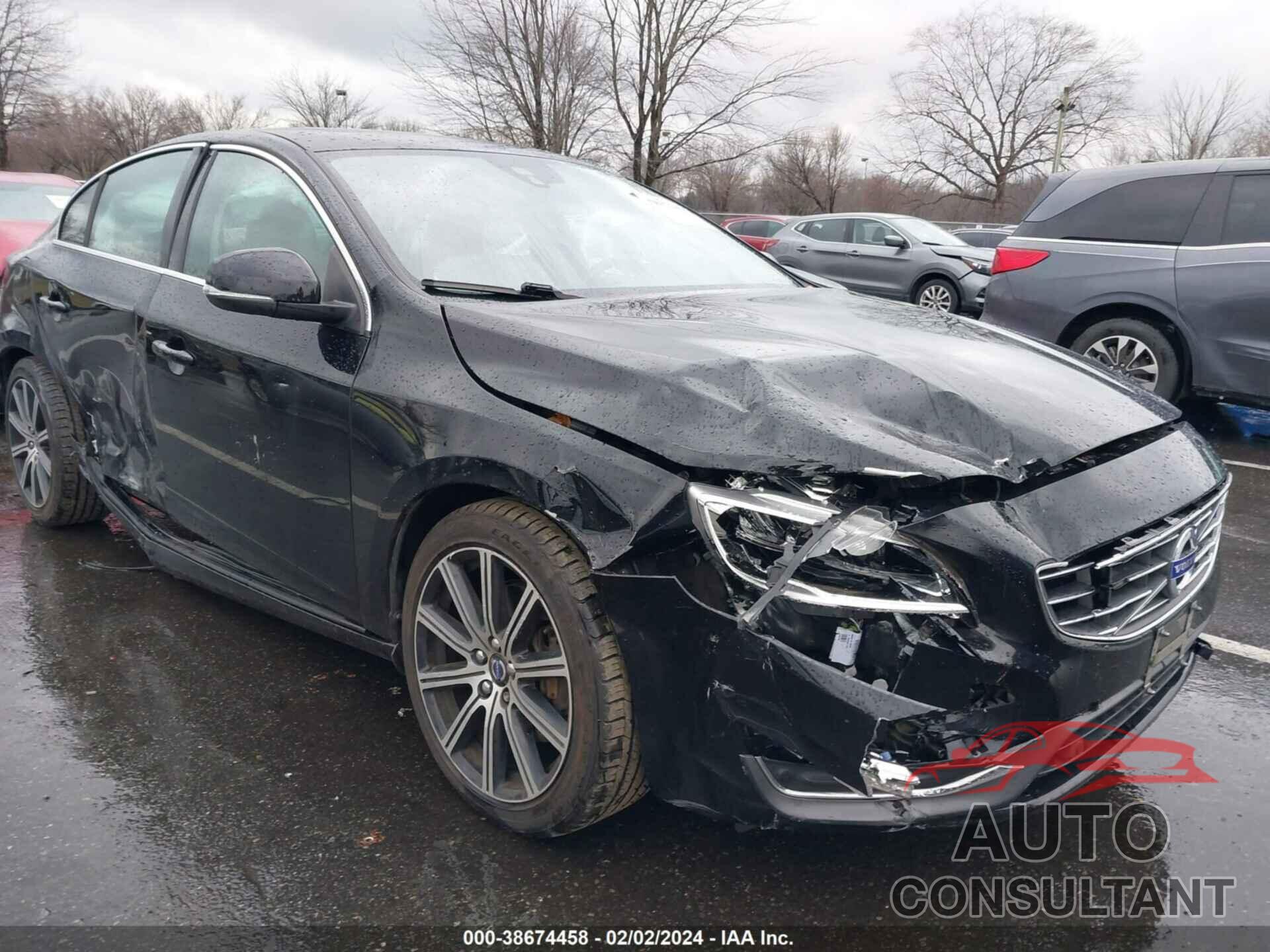 VOLVO S60 2017 - LYV402TK6HB195059