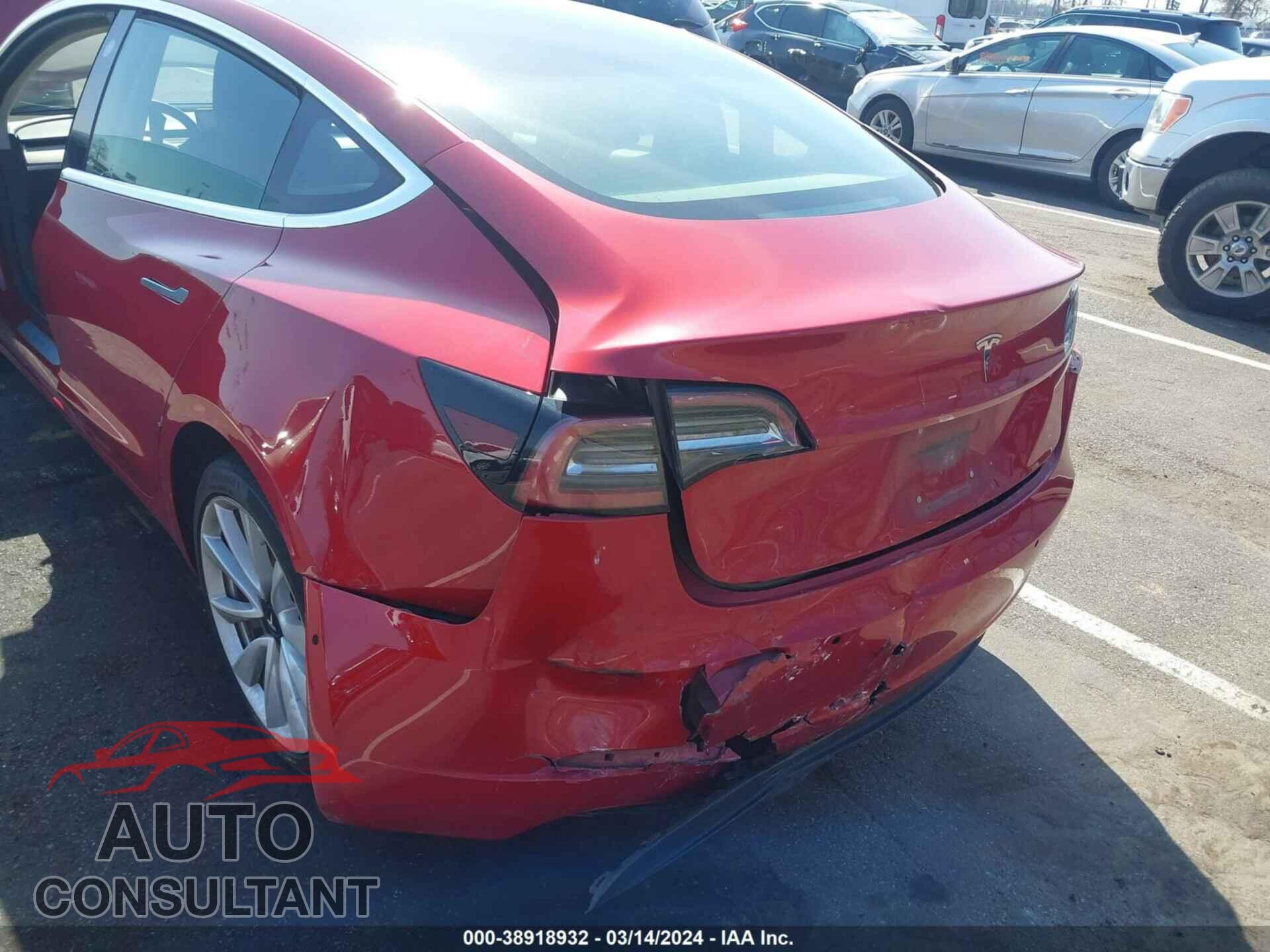 TESLA MODEL 3 2018 - 5YJ3E1EB9JF087978