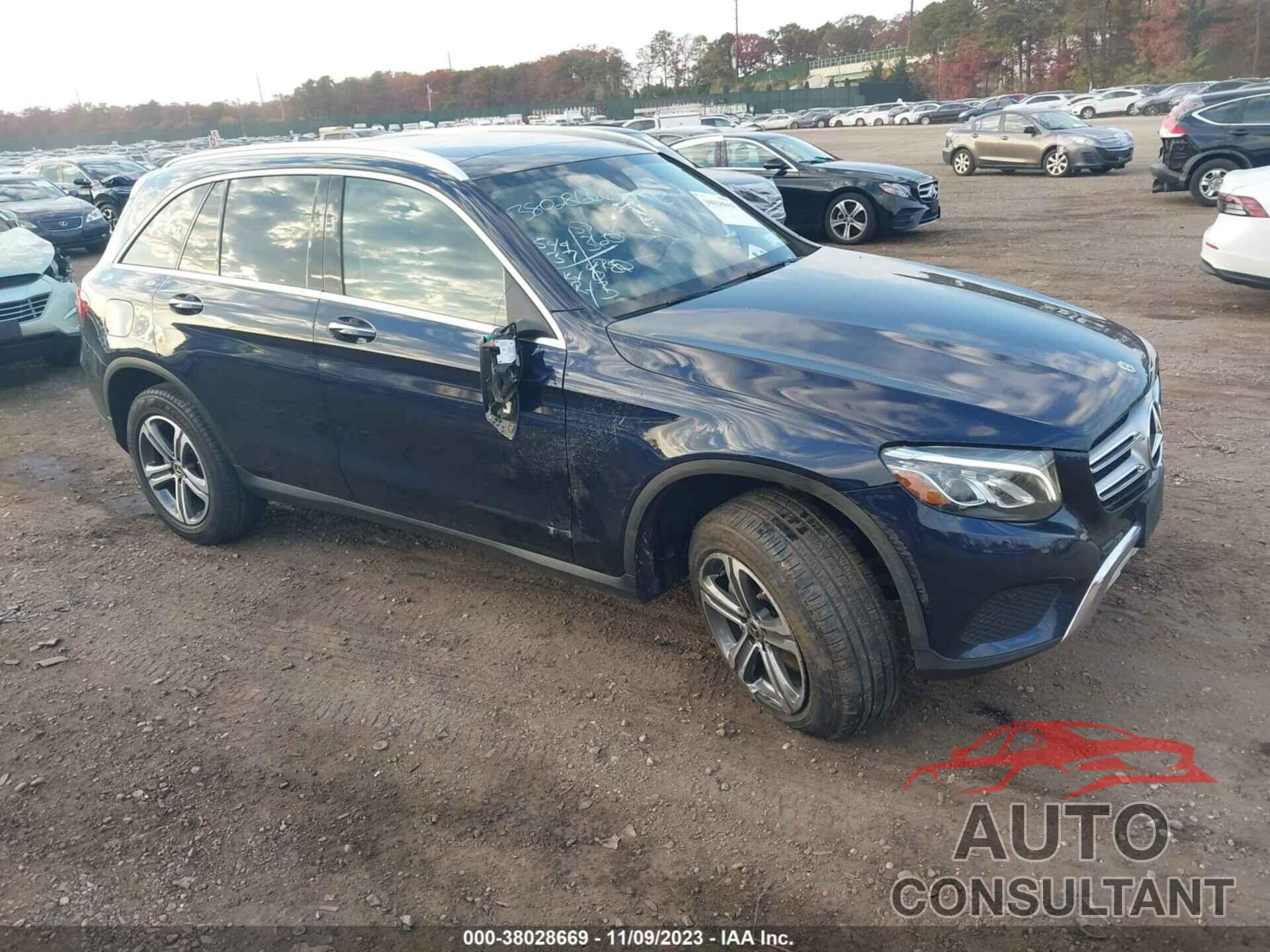 MERCEDES-BENZ GLC 300 2019 - WDC0G4KB2KF660181