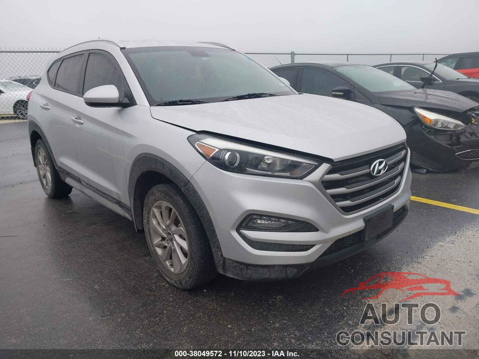 HYUNDAI TUCSON 2017 - KM8J33A44HU587396