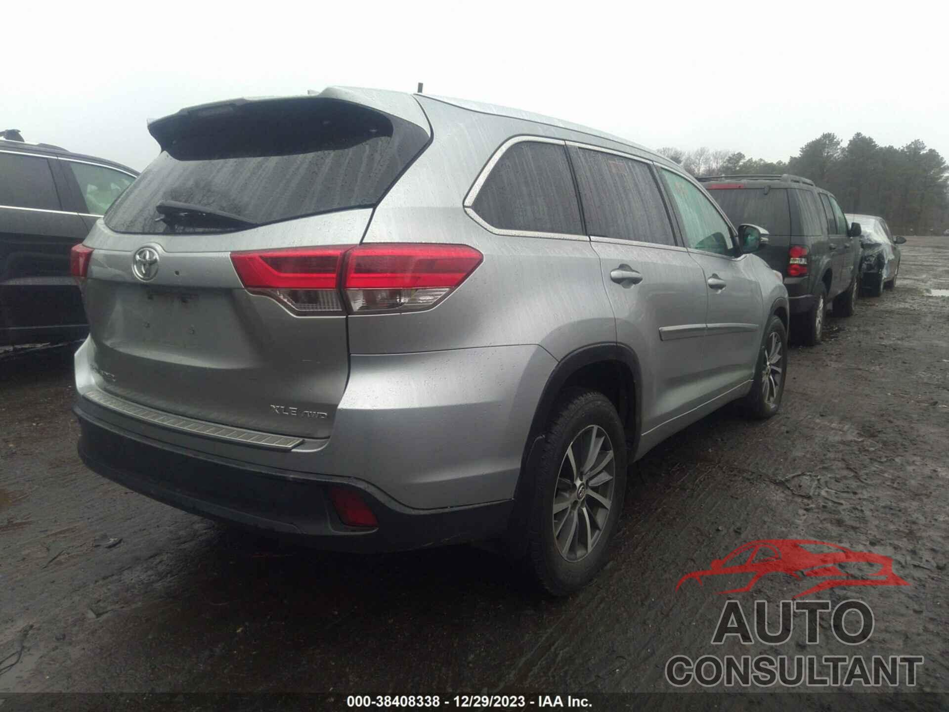 TOYOTA HIGHLANDER 2017 - 5TDJZRFH0HS453586