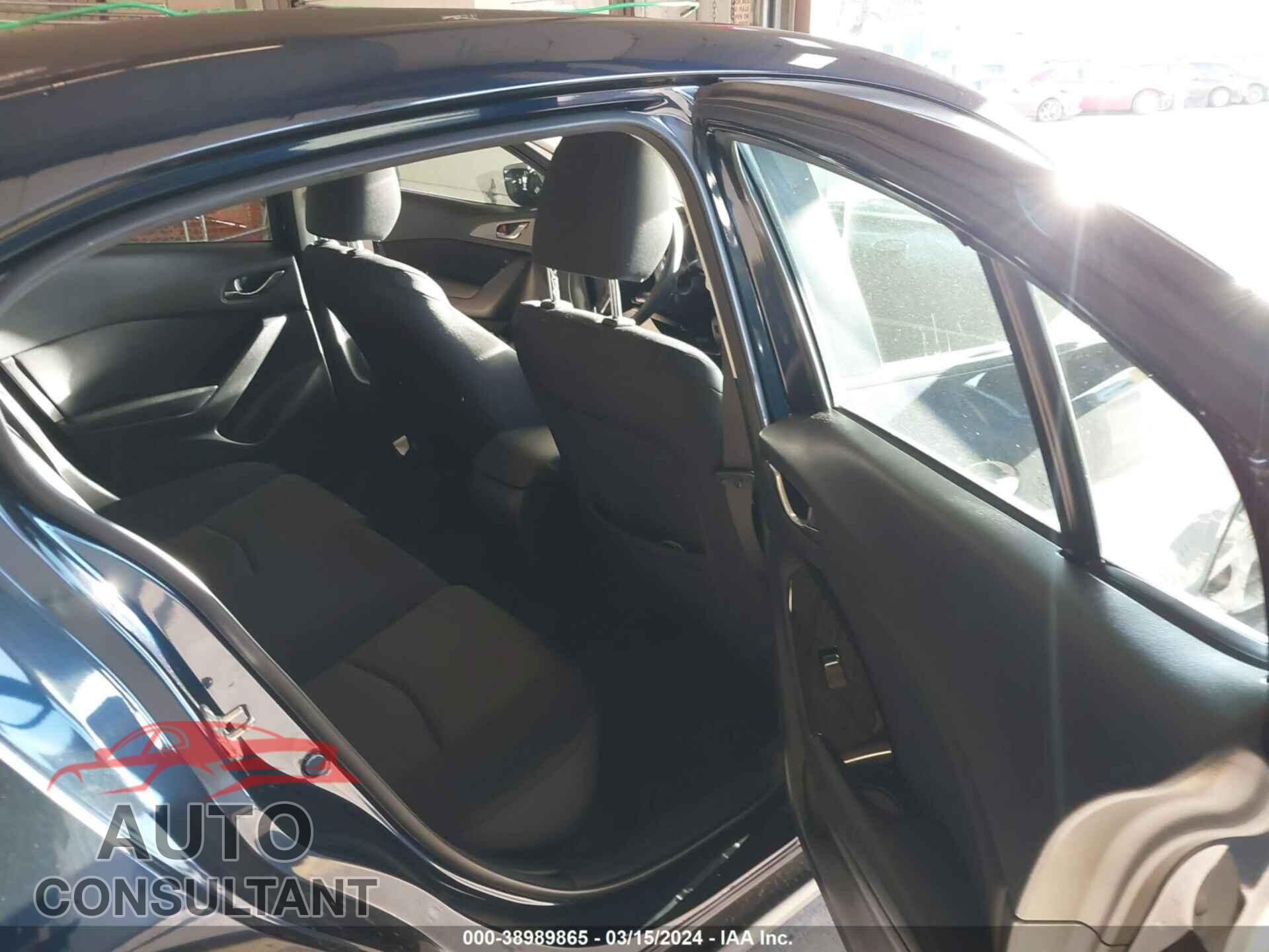 MAZDA MAZDA3 2017 - 3MZBN1U71HM112089