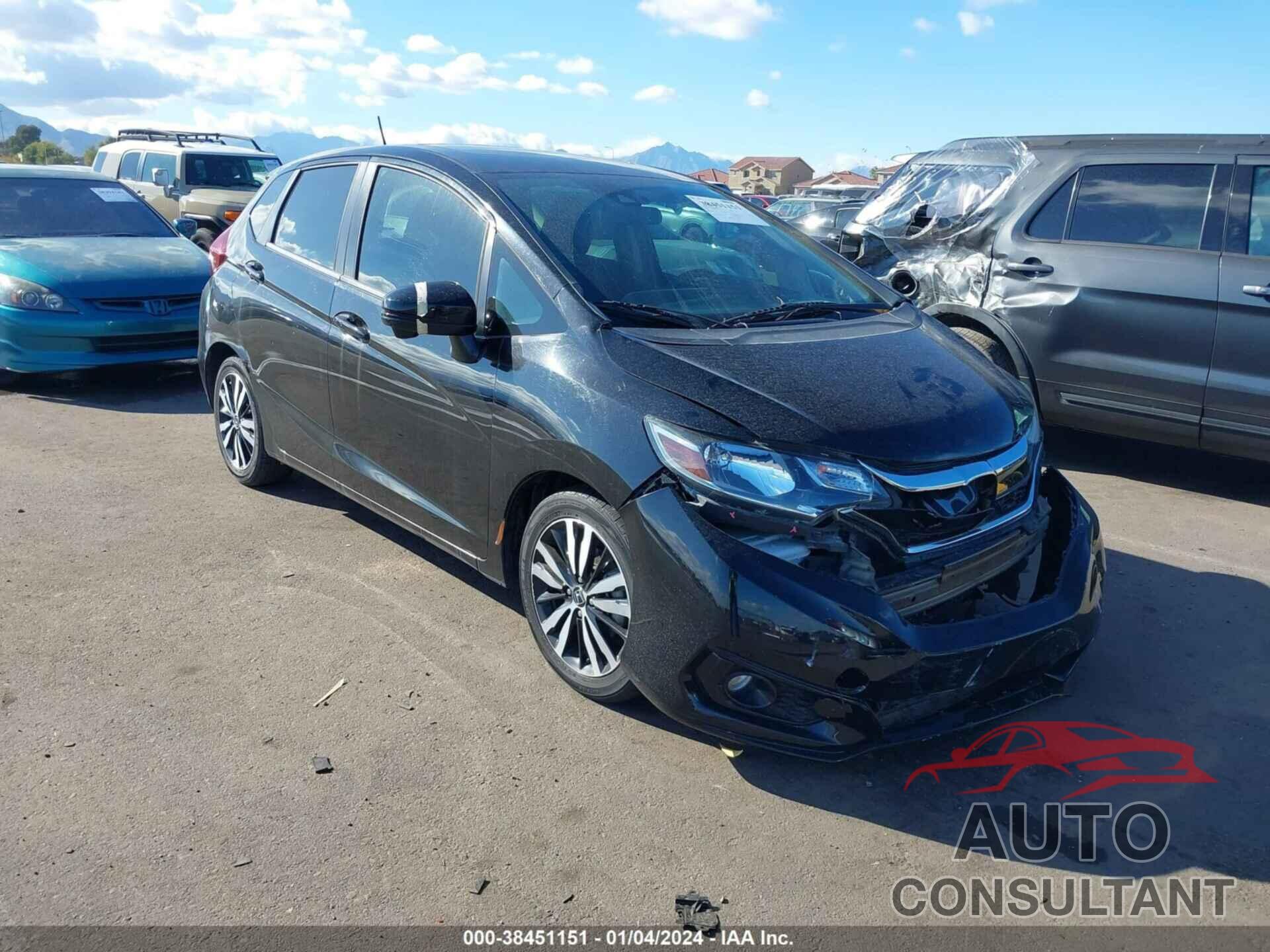 HONDA FIT 2018 - 3HGGK5H83JM705679