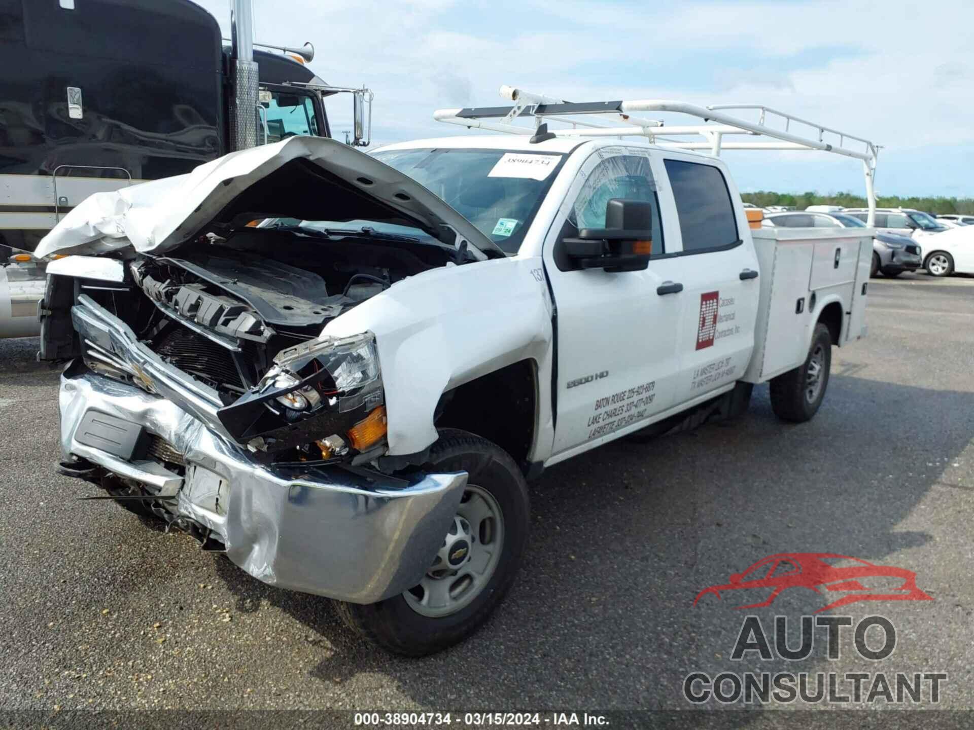 CHEVROLET SILVERADO 2500HD 2018 - 1GB1CUEG1JF197417