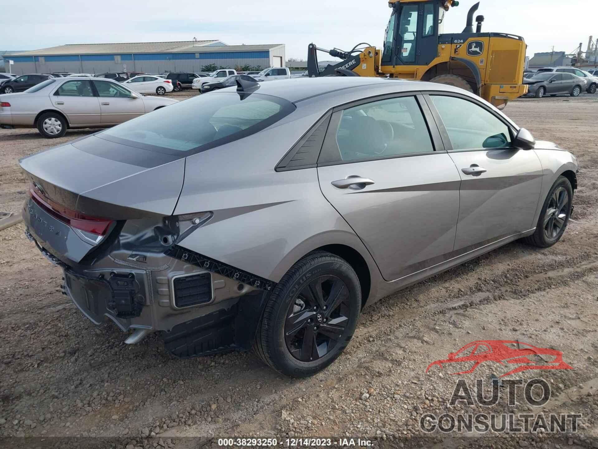 HYUNDAI ELANTRA 2023 - KMHLM4AGXPU602942