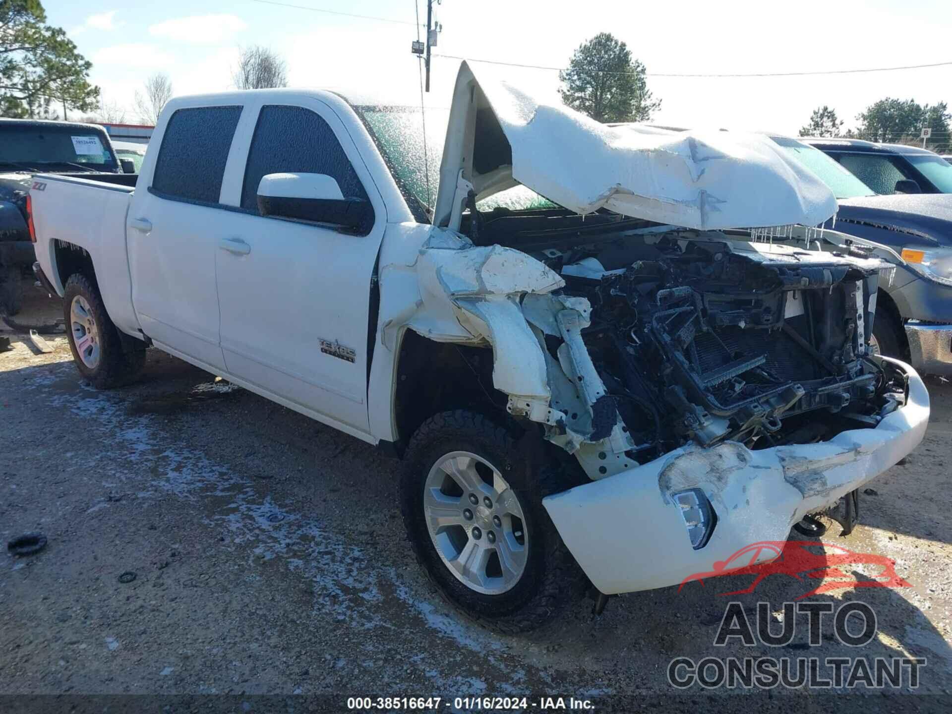 CHEVROLET SILVERADO 1500 2018 - 3GCUKREC3JG647802