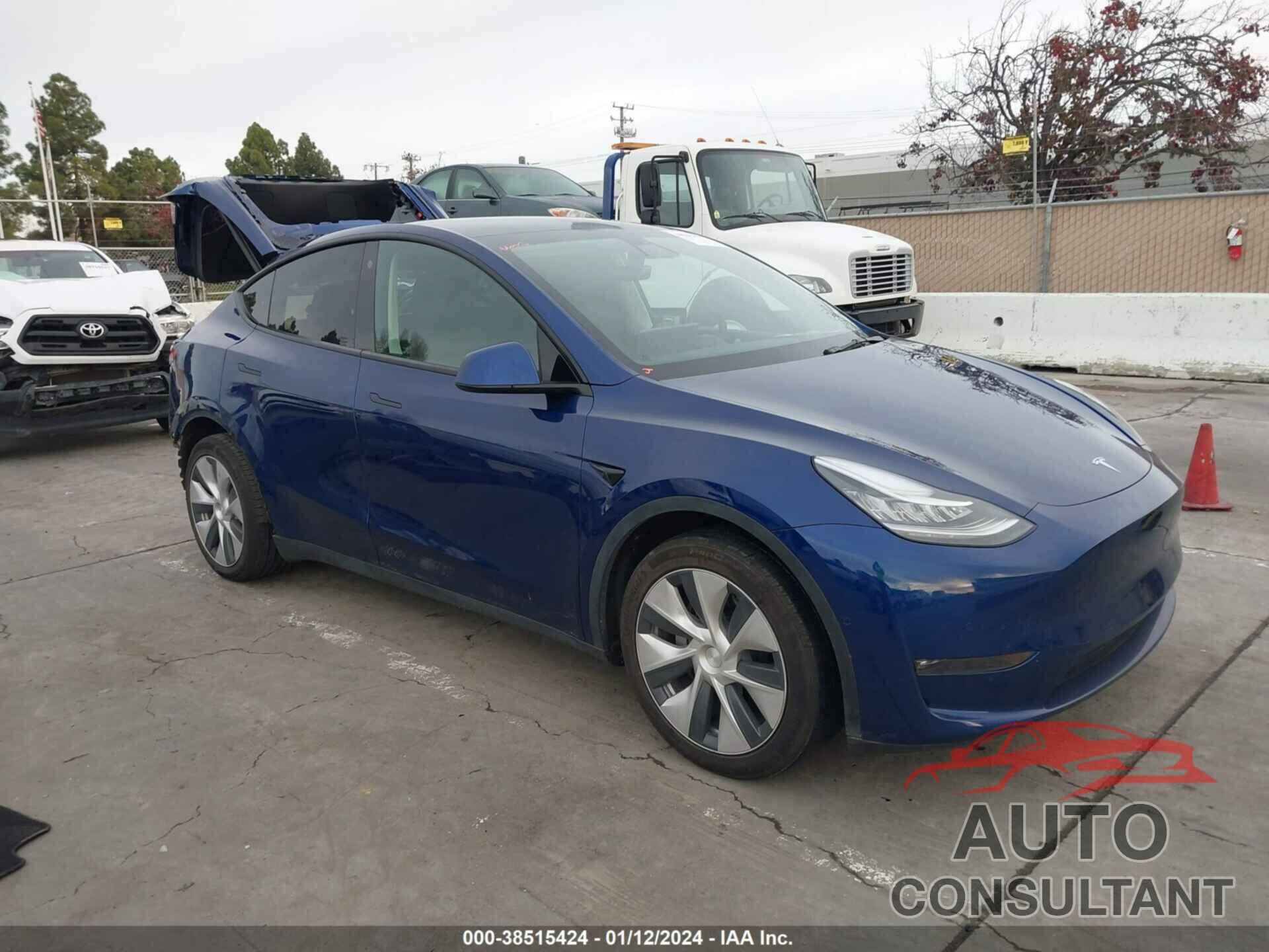 TESLA MODEL Y 2021 - 5YJYGDEE8MF241063