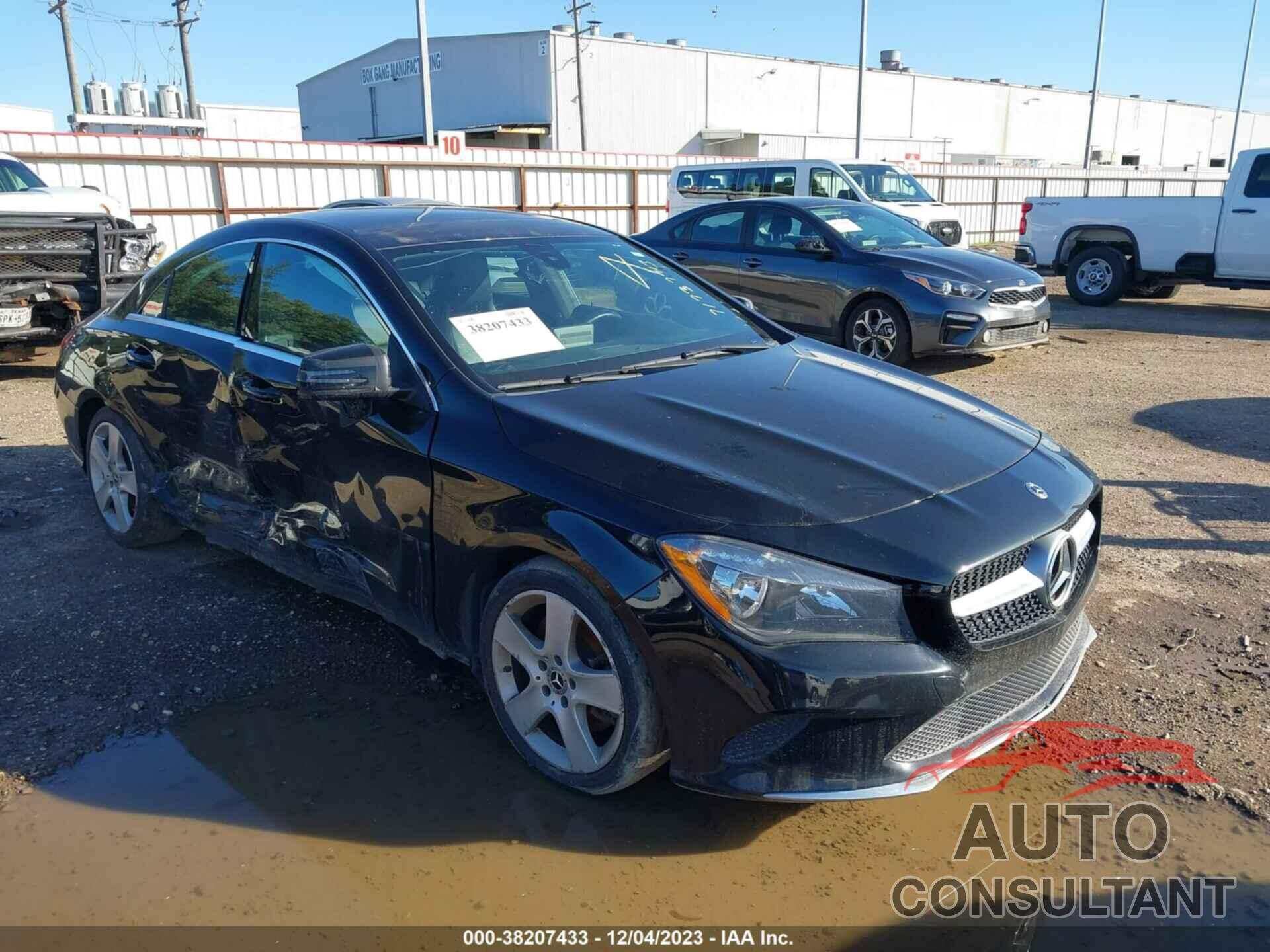 MERCEDES-BENZ CLA 250 2018 - WDDSJ4GB3JN580889