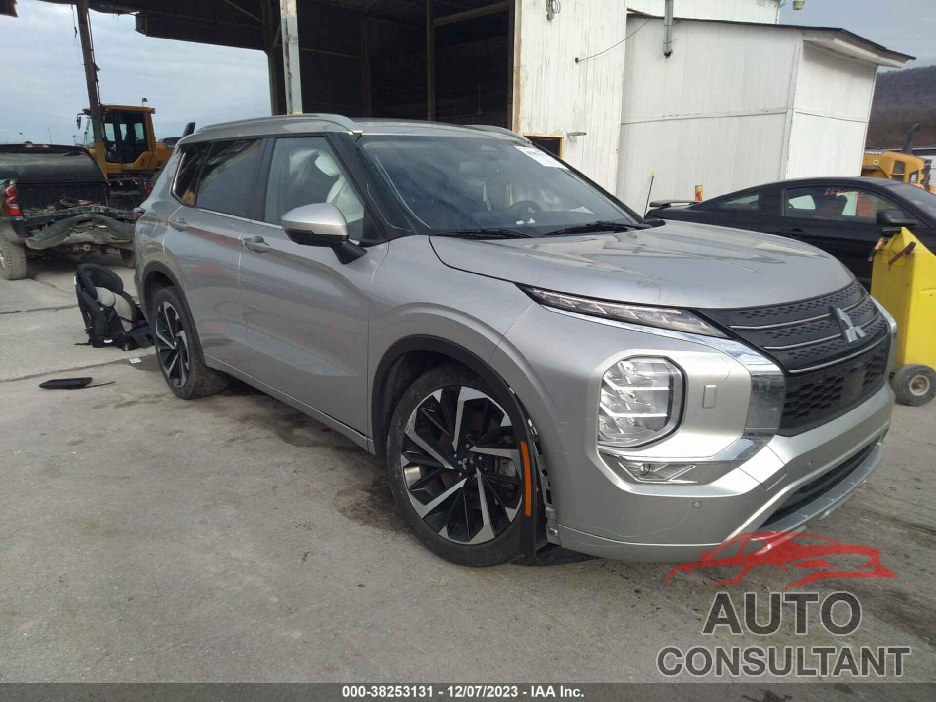 MITSUBISHI OUTLANDER 2022 - JA4J4VA86NZ061487
